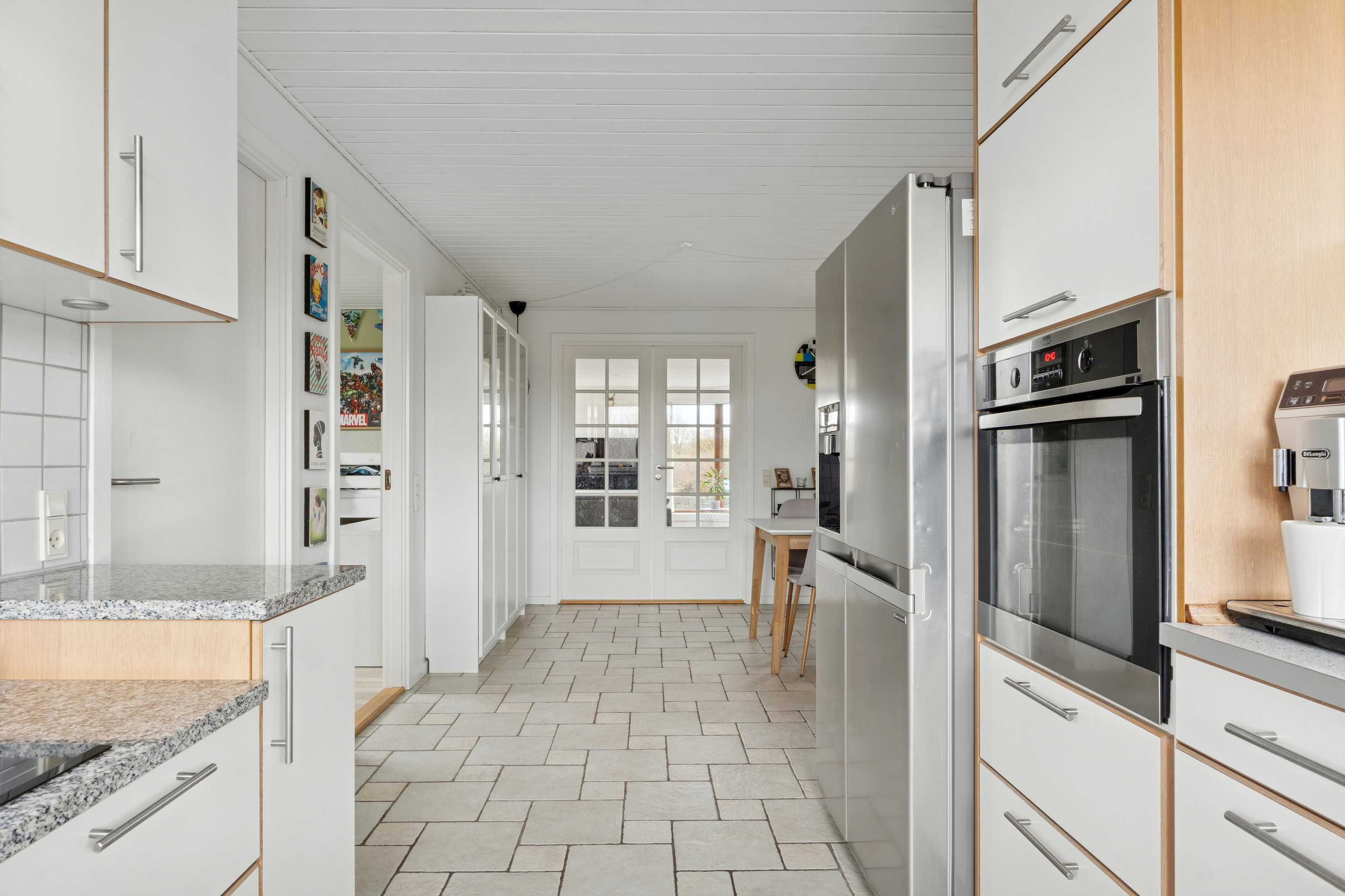 Fremhævet køkken billede i fuldskærmstilstand. Billede af Rosenhaven 1, 8620 Kjellerup