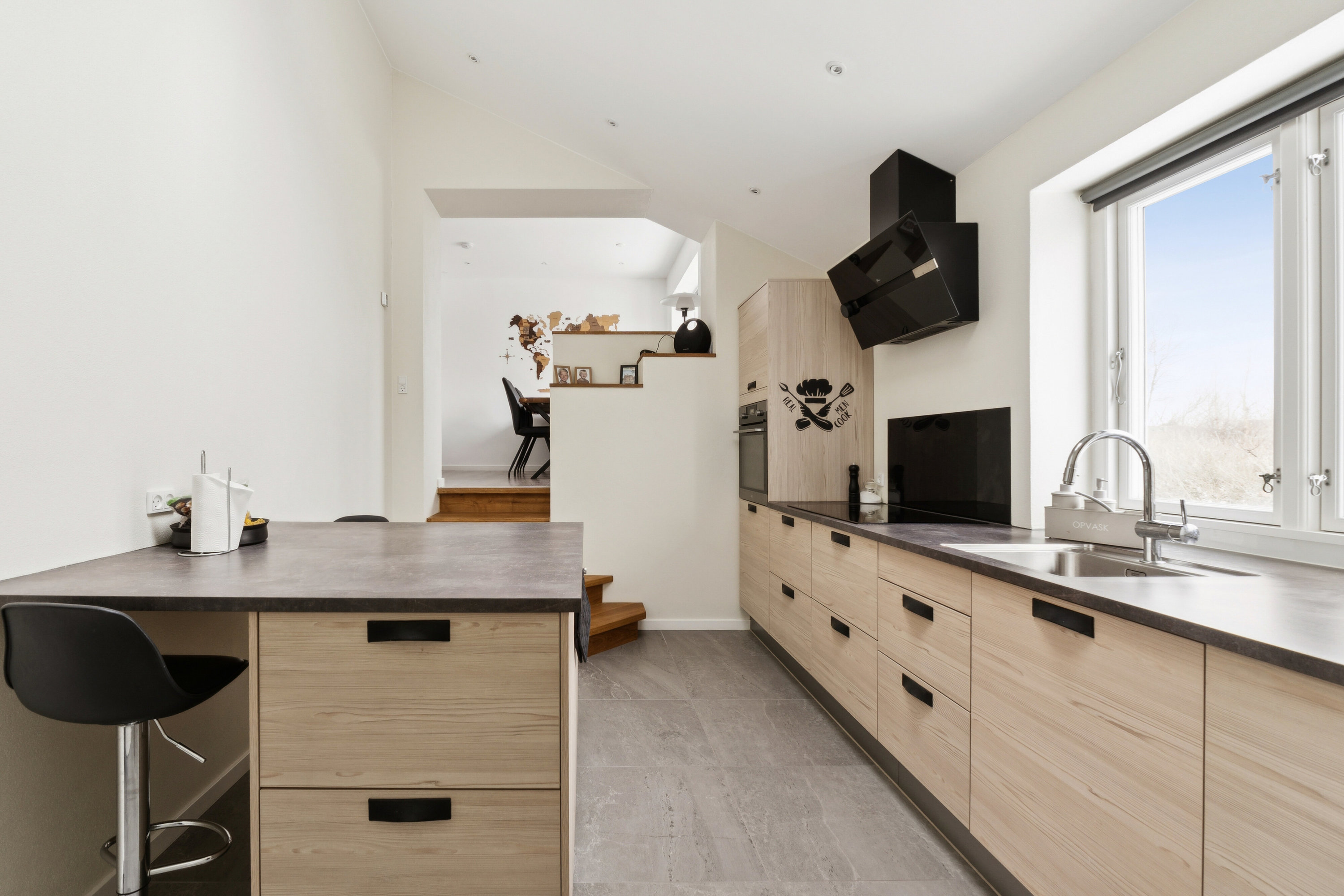 Fremhævet køkken billede i fuldskærmstilstand. Billede af Assensvej 30, Kirkeby, 5771 Stenstrup