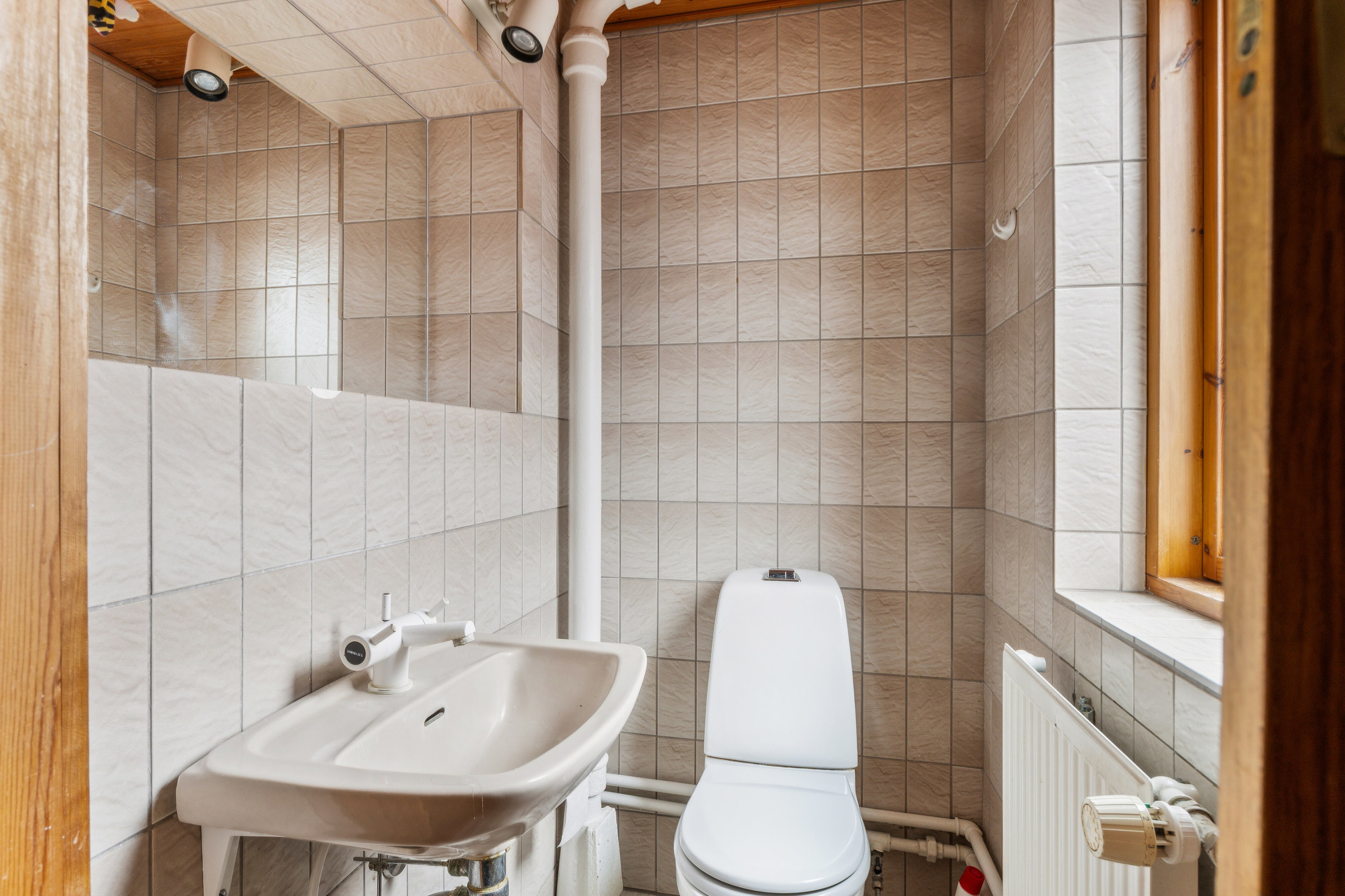 Fremhævet badeværelse billede i fuldskærmstilstand. Billede af Nordbyvej 16, 2720 Vanløse