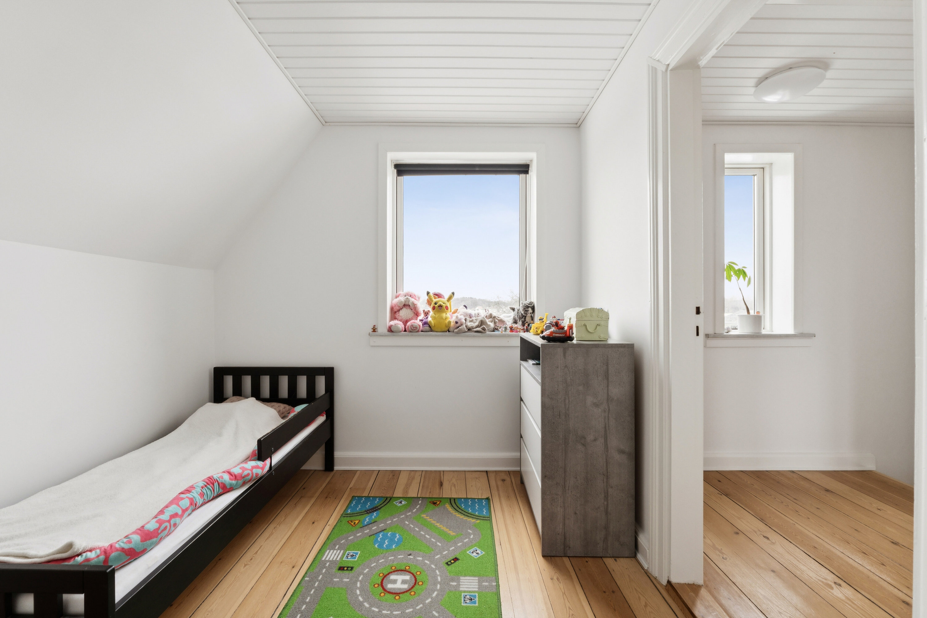 Fremhævet soveværelse billede i fuldskærmstilstand. Billede af Assensvej 30, Kirkeby, 5771 Stenstrup