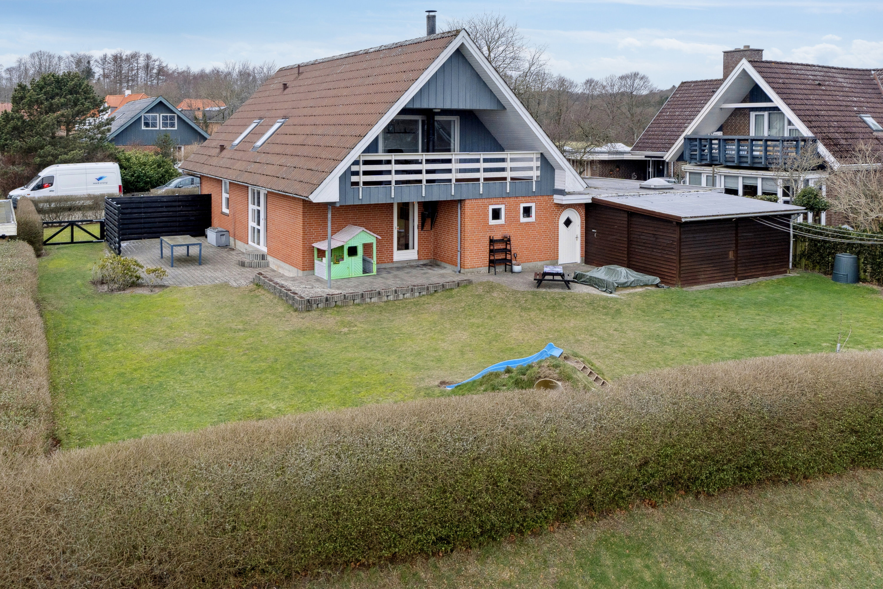 Fremhævet luftfoto billede i fuldskærmstilstand. Billede af Valmuevej 6, 9870 Sindal