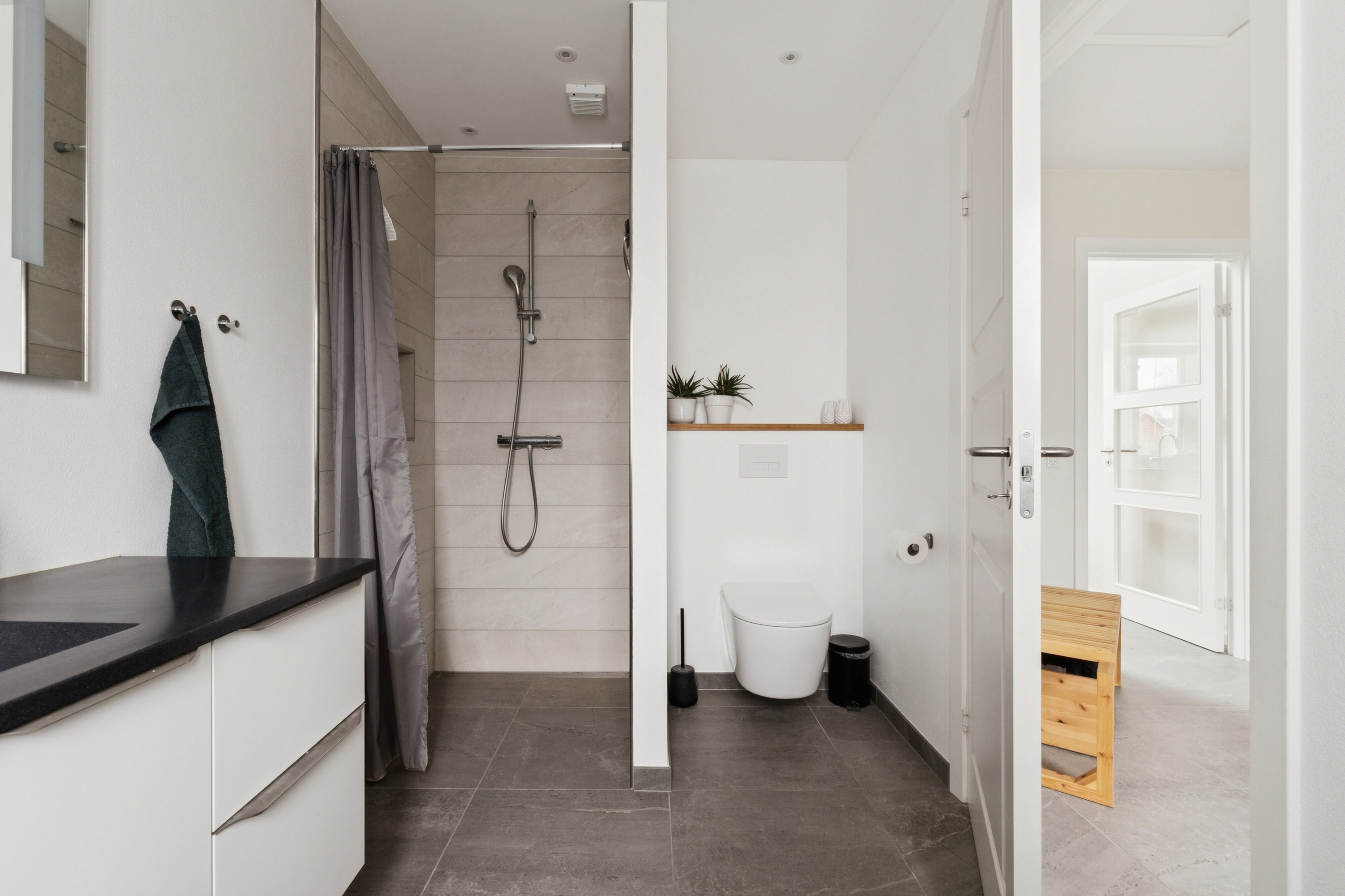 Fremhævet badeværelse billede i fuldskærmstilstand. Billede af Assensvej 30, Kirkeby, 5771 Stenstrup