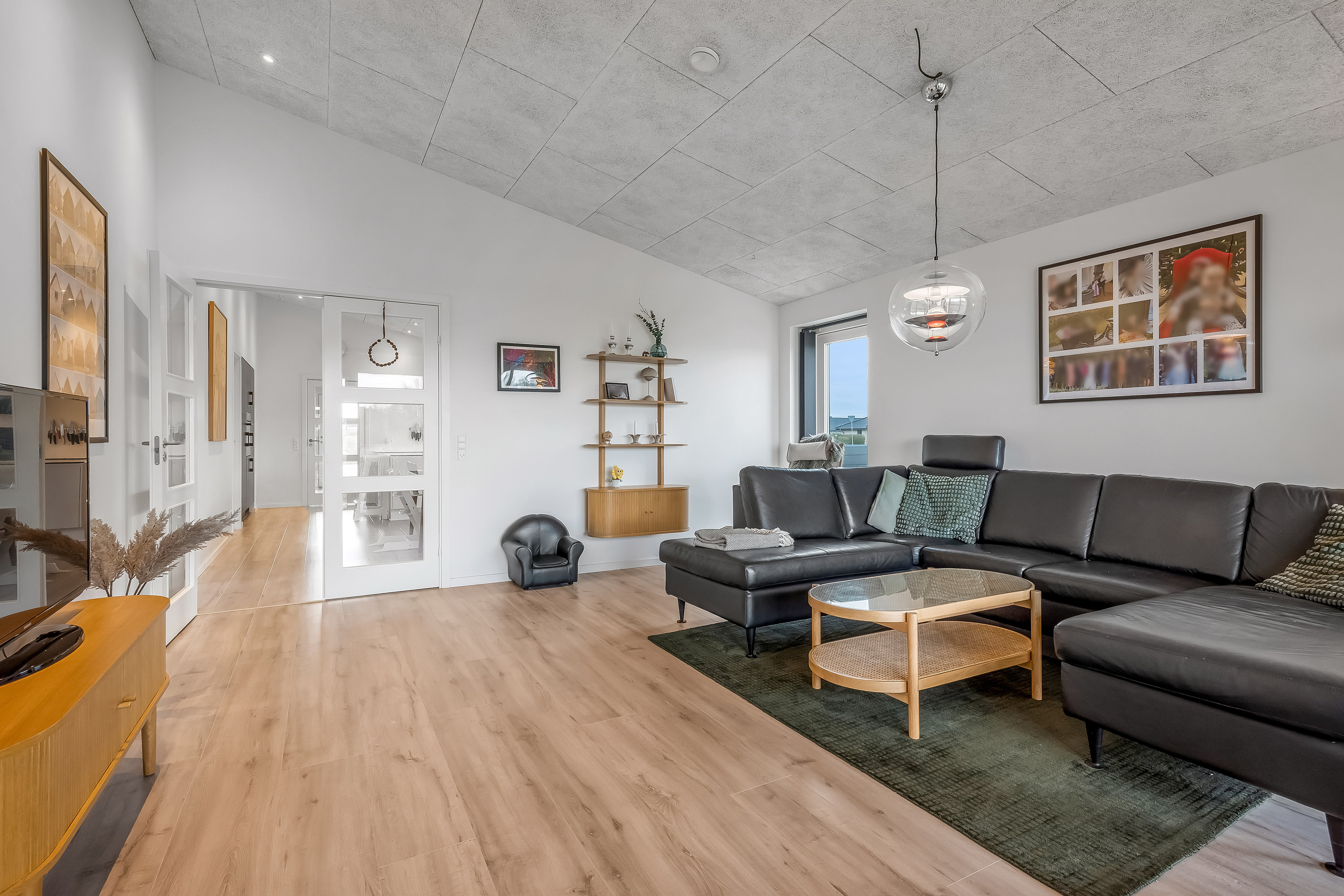 Fremhævet stue billede i fuldskærmstilstand. Billede af Hvalfisken 14, Mejrup, 7500 Holstebro