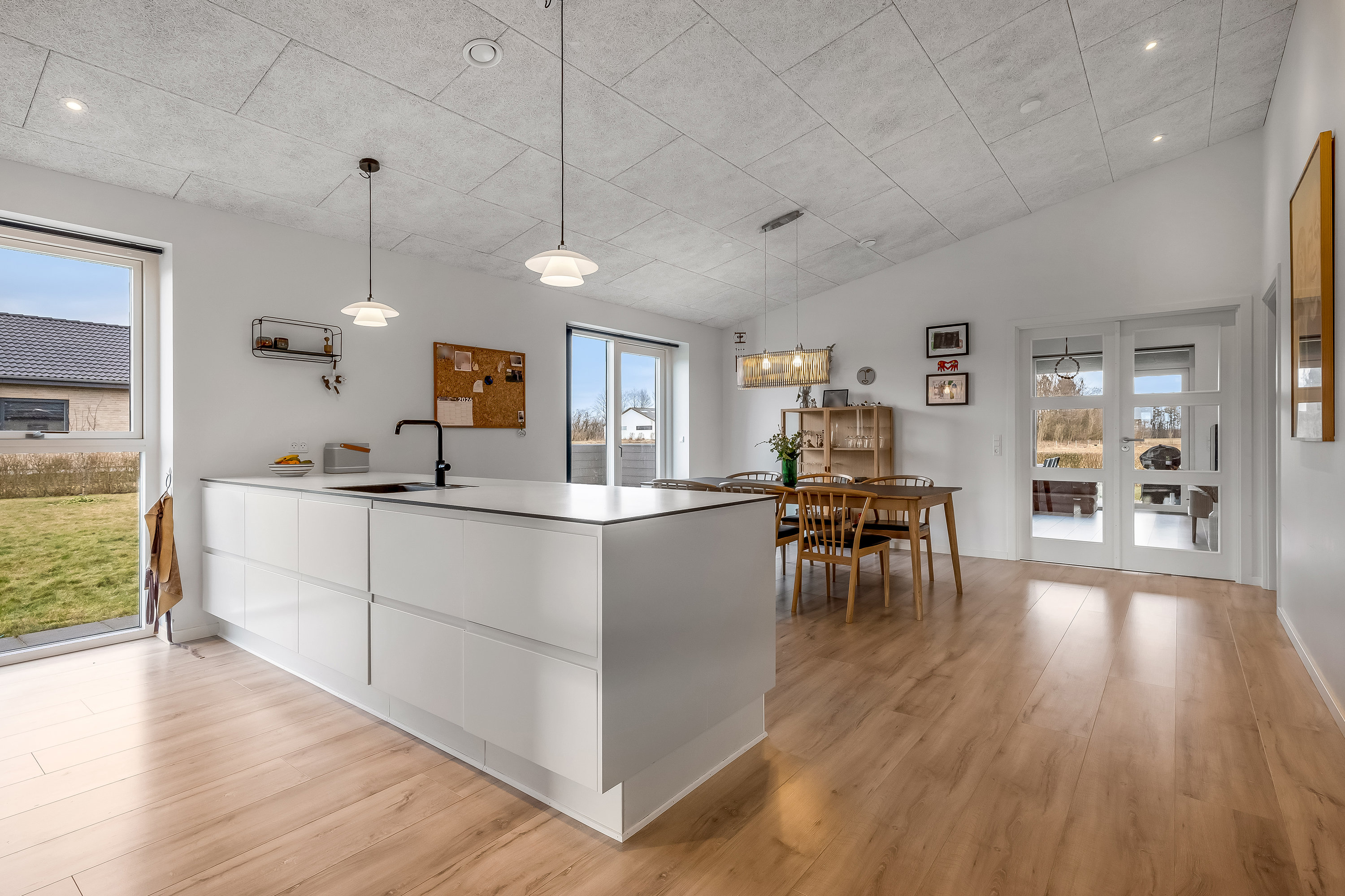 Fremhævet køkken alrum billede i fuldskærmstilstand. Billede af Hvalfisken 14, Mejrup, 7500 Holstebro