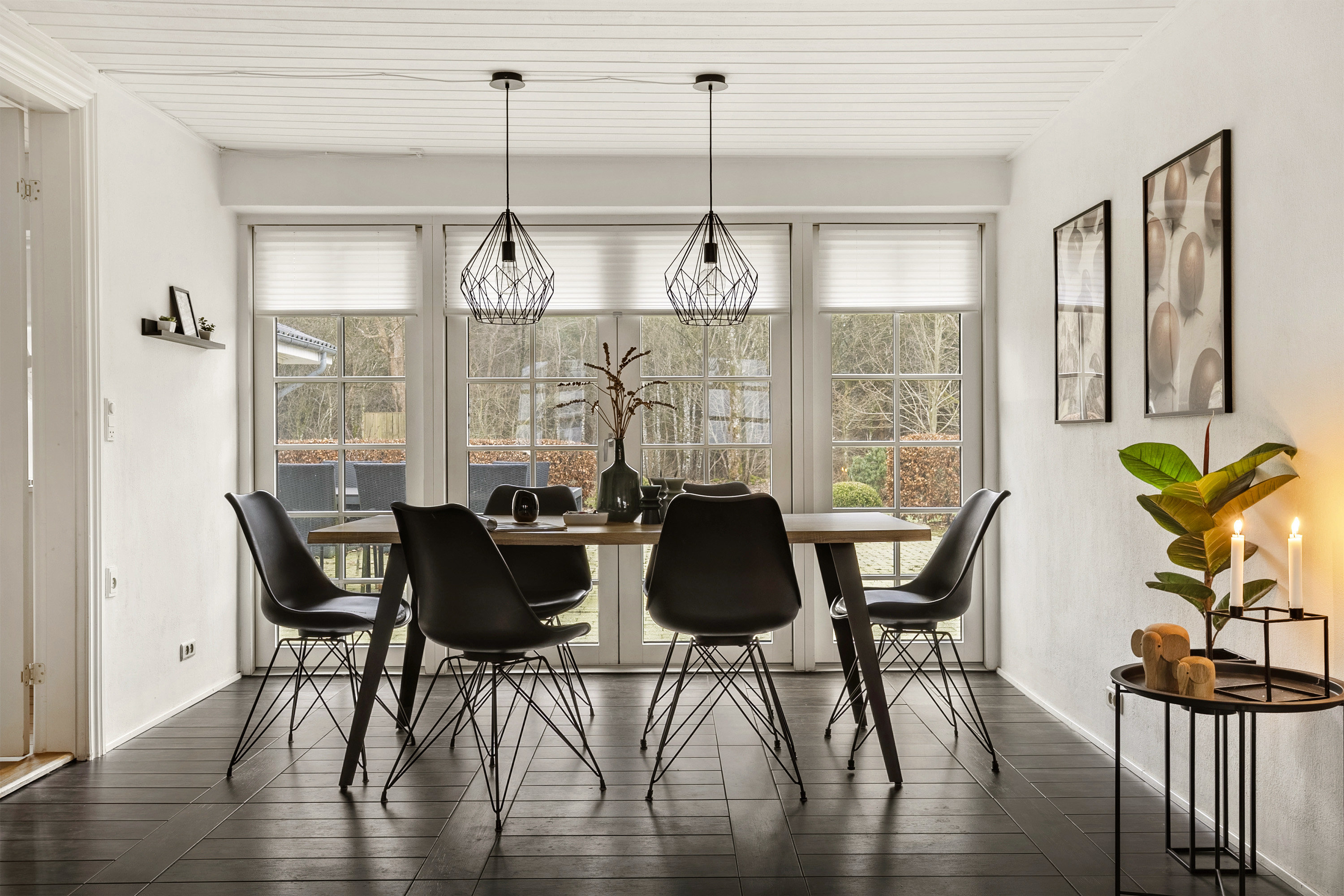 Fremhævet spisestue billede i fuldskærmstilstand. Billede af Lunderskovvej 25, 6622 Bække