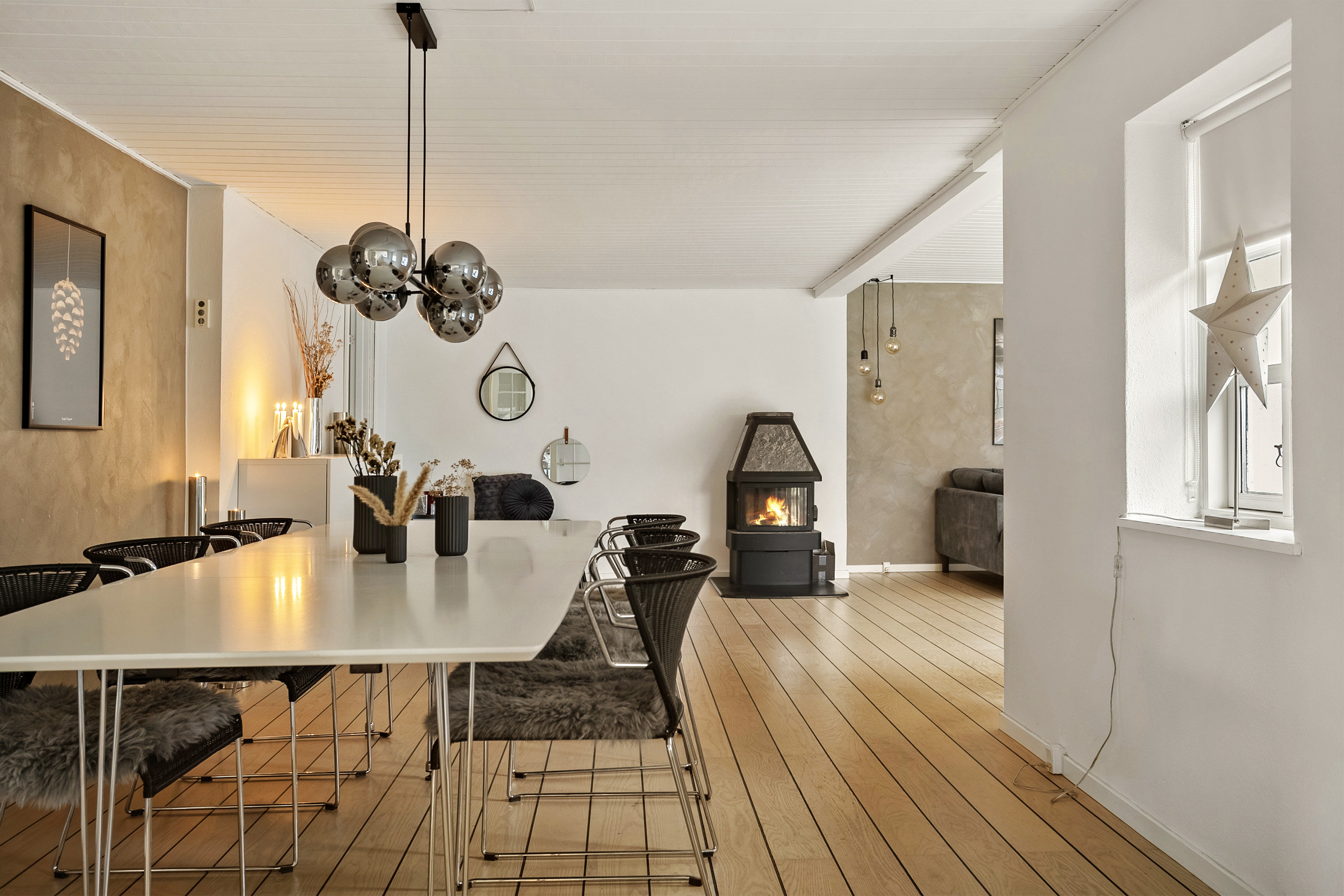 Fremhævet spisestue billede i fuldskærmstilstand. Billede af Lunderskovvej 25, 6622 Bække