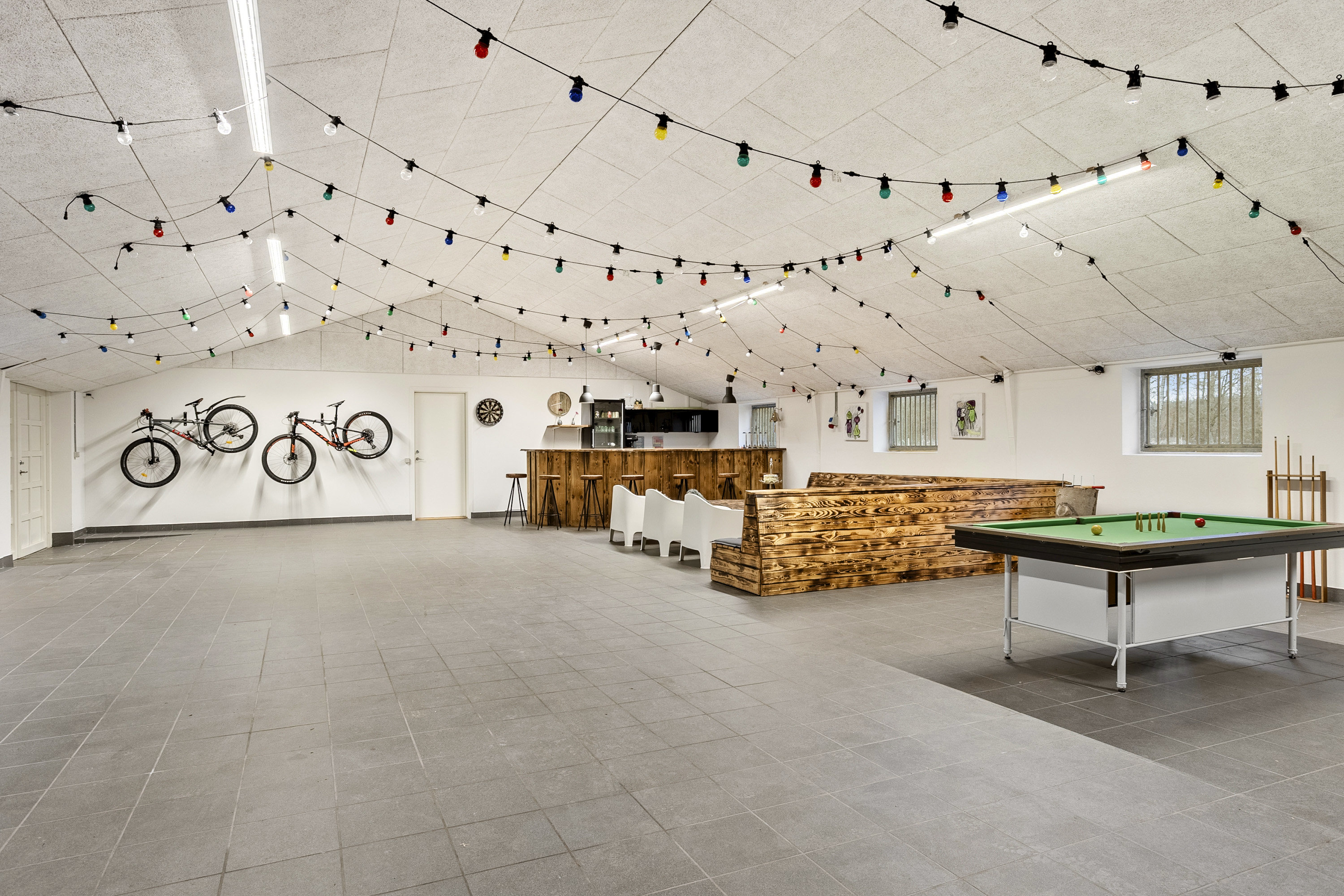 Fremhævet gildesal billede i fuldskærmstilstand. Billede af Lunderskovvej 25, 6622 Bække