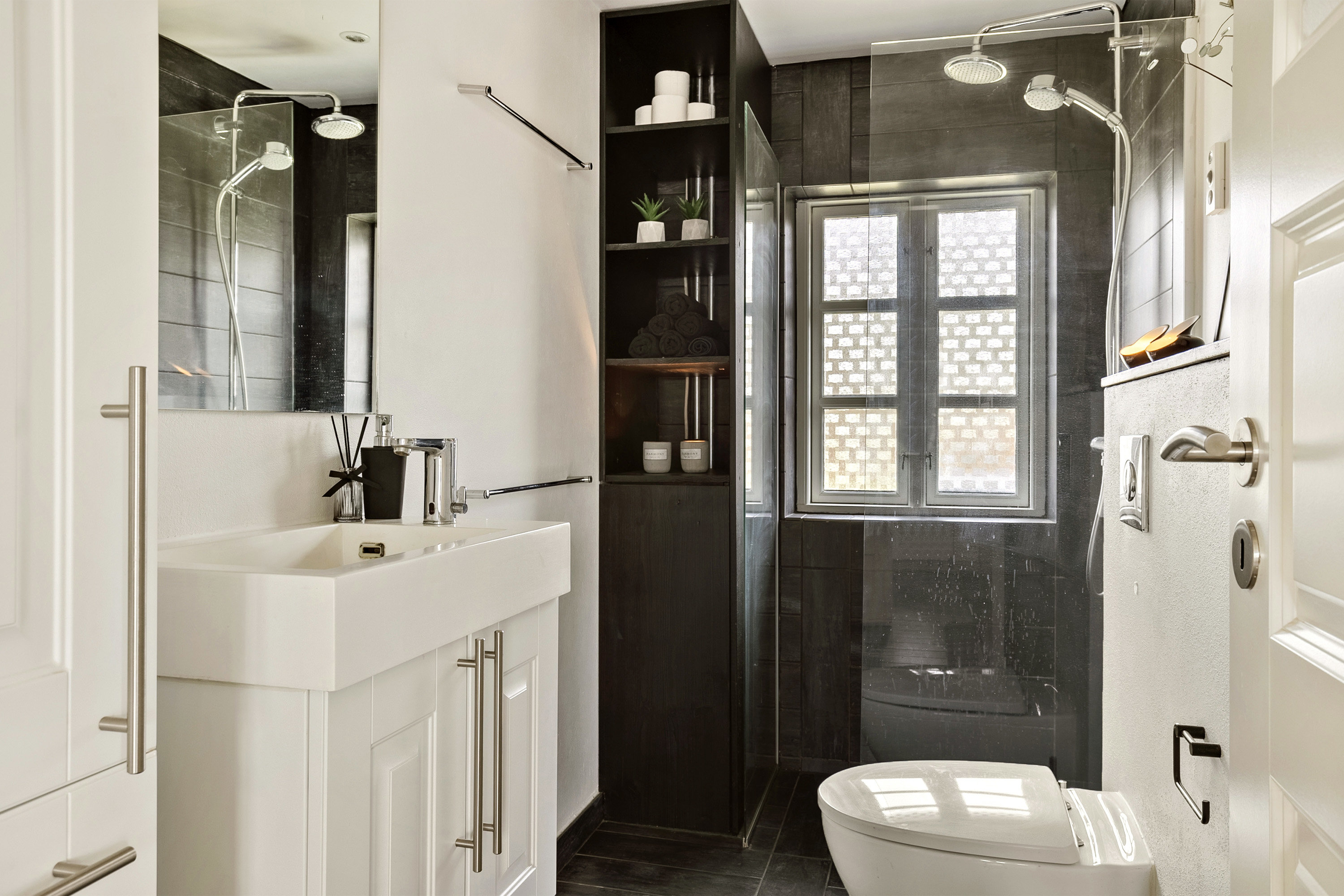 Fremhævet badeværelse billede i fuldskærmstilstand. Billede af Lunderskovvej 25, 6622 Bække