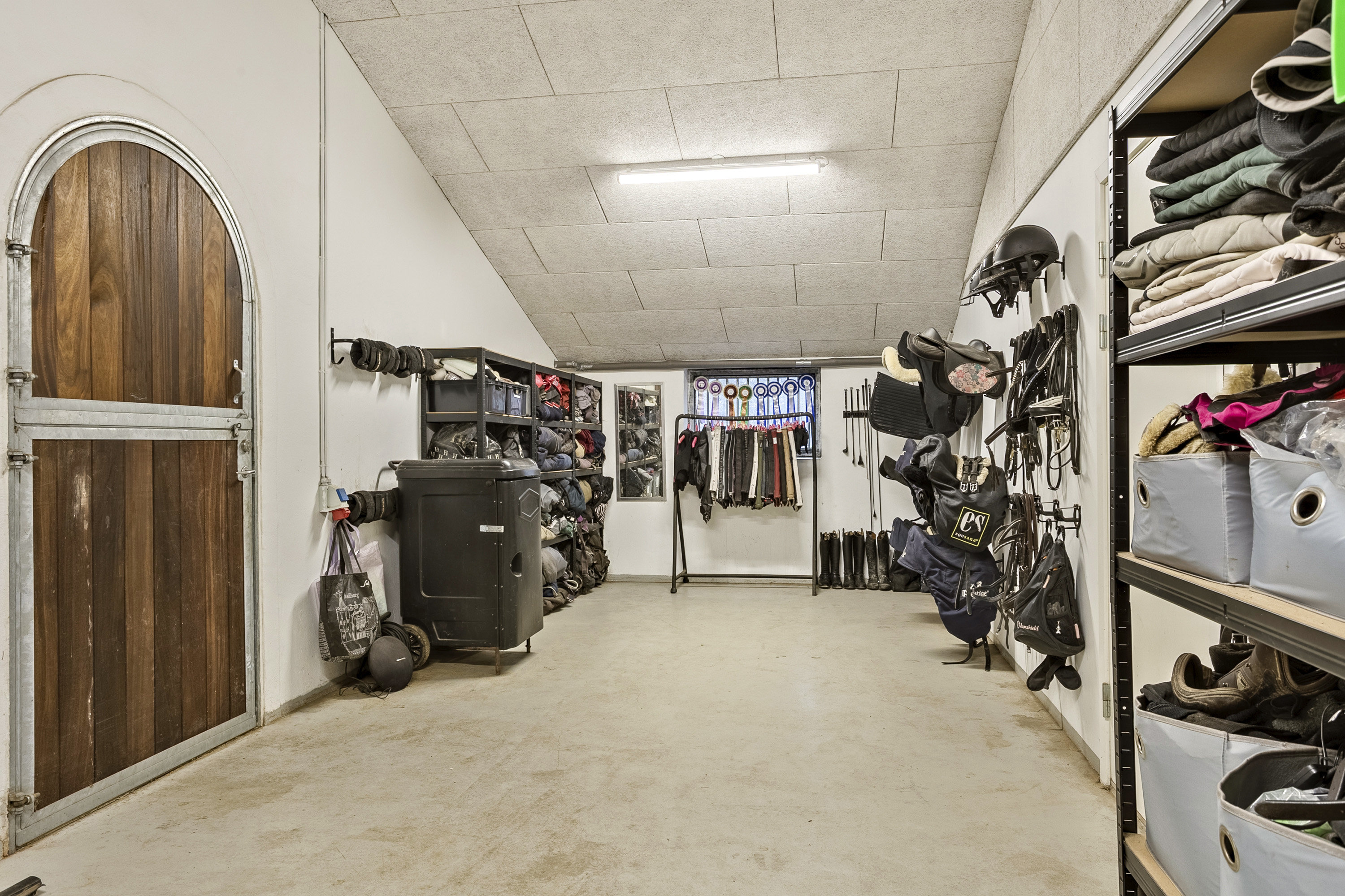 Fremhævet hestestald billede i fuldskærmstilstand. Billede af Lunderskovvej 25, 6622 Bække