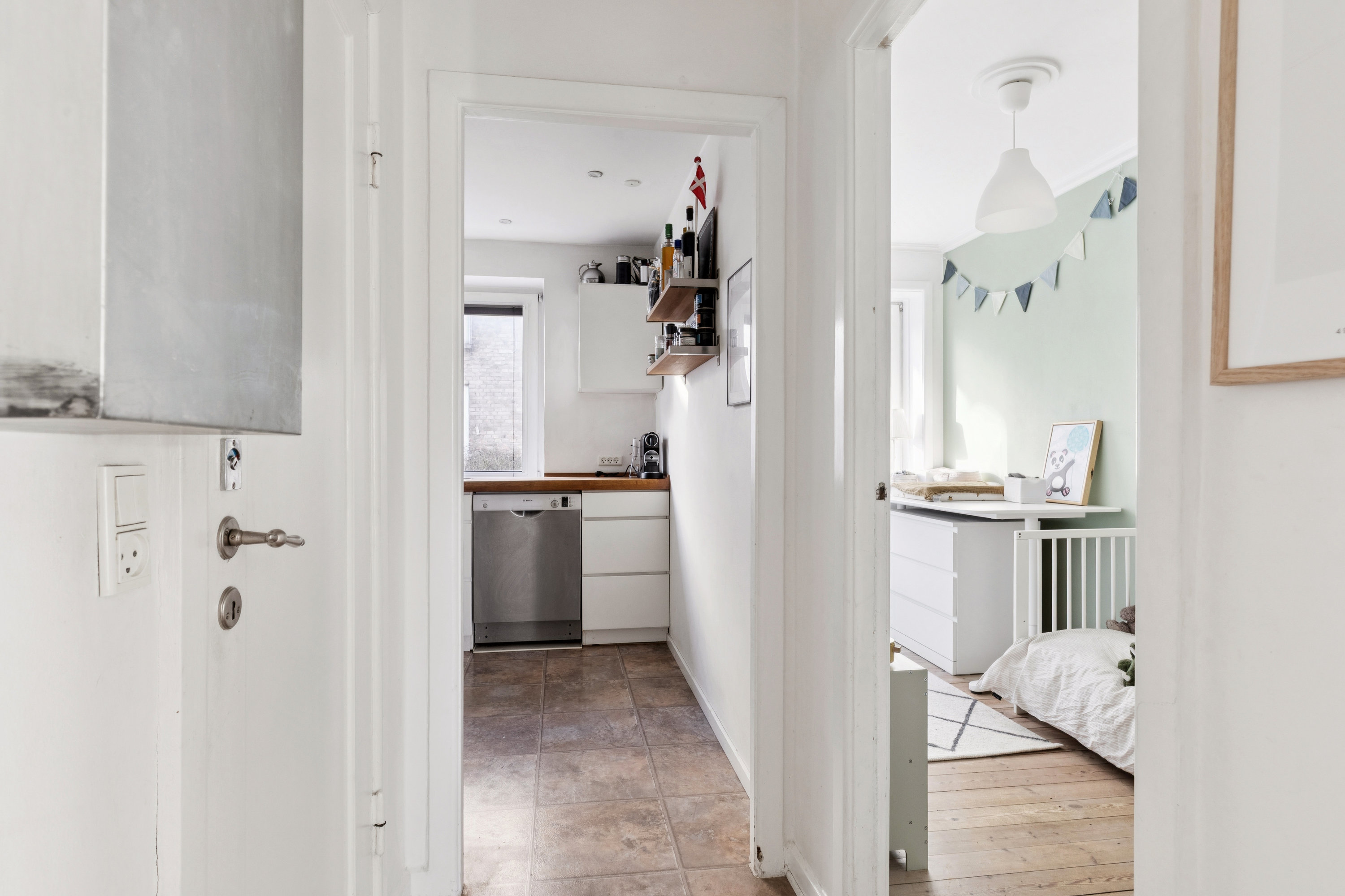 Fremhævet  billede i fuldskærmstilstand. Billede af Vigerslevvej 258A, st.. th., 2500 Valby