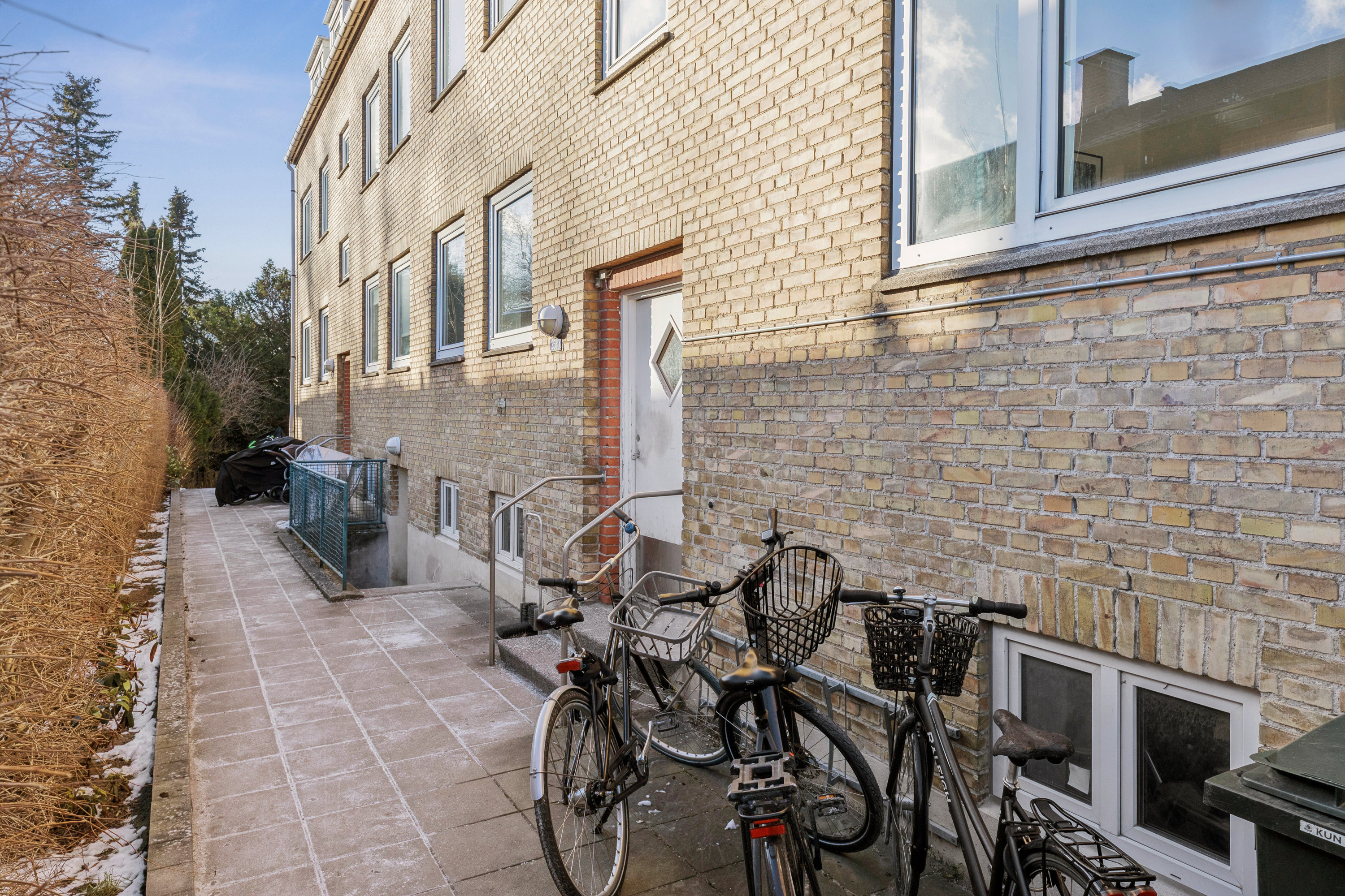 Fremhævet  billede i fuldskærmstilstand. Billede af Vigerslevvej 258A, st.. th., 2500 Valby