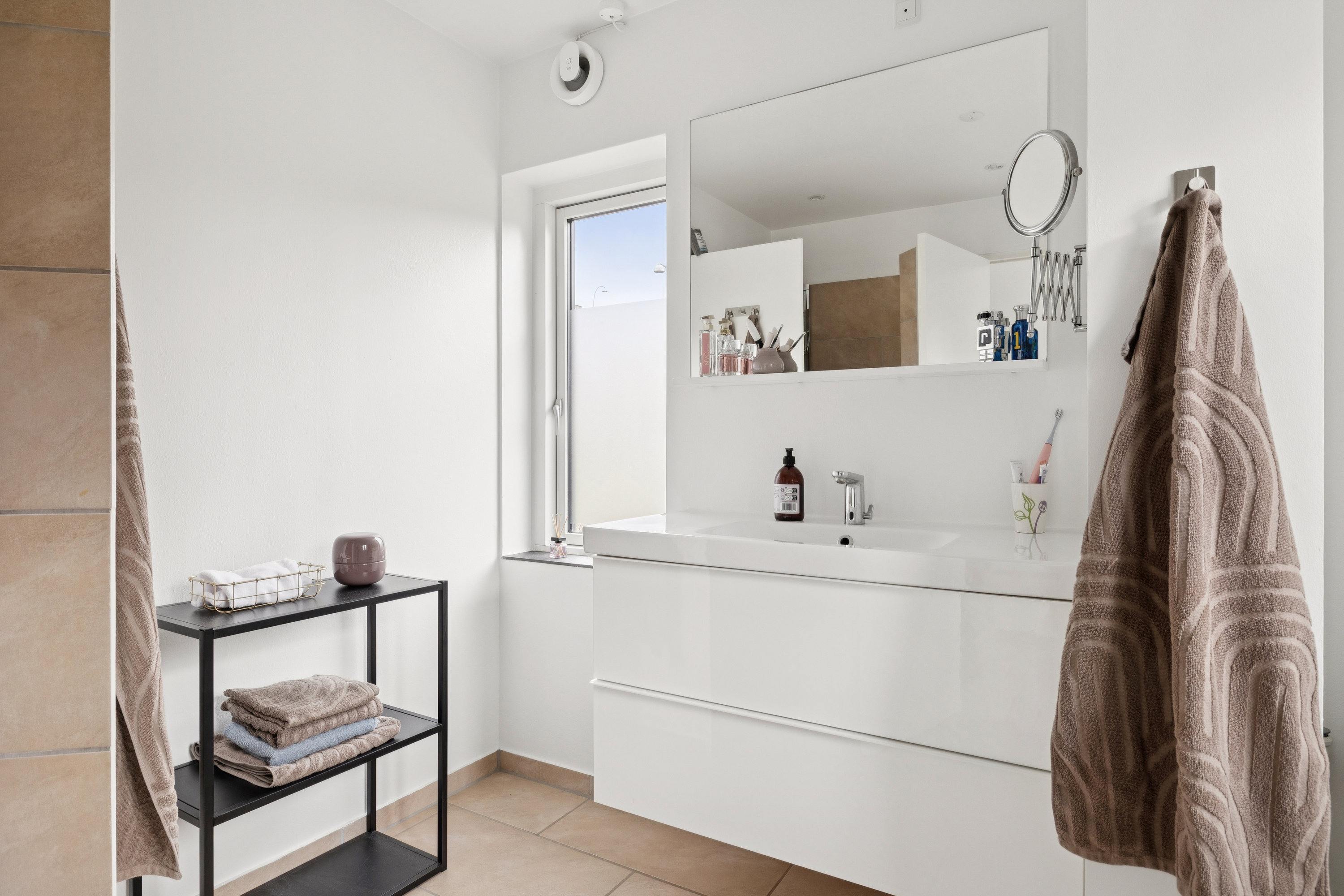 Fremhævet badeværelse billede i fuldskærmstilstand. Billede af Krøyer Kielbergs Vej 15, 8660 Skanderborg