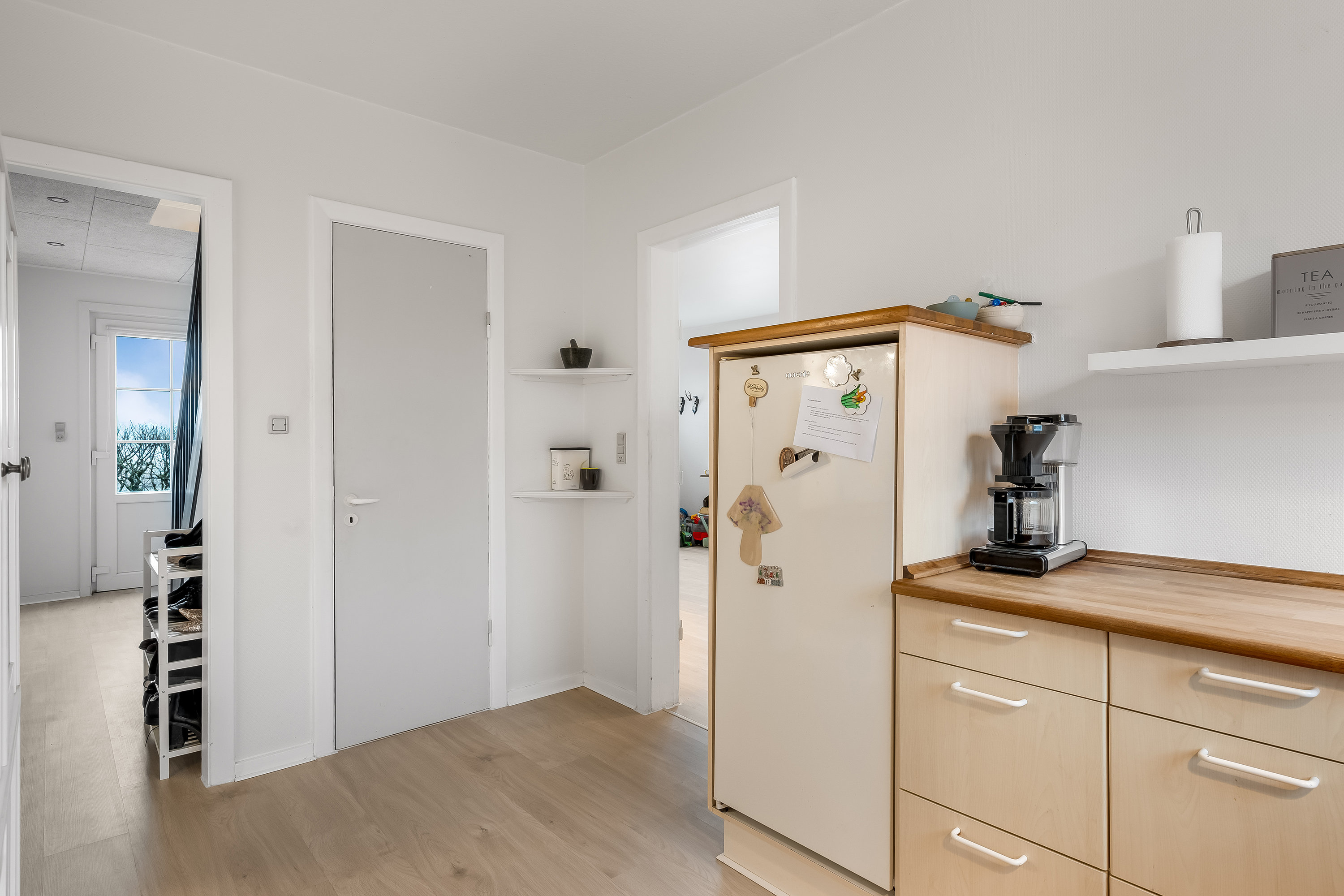 Fremhævet andet billede i fuldskærmstilstand. Billede af Sønderhedevej 11, Østerby, 6280 Højer