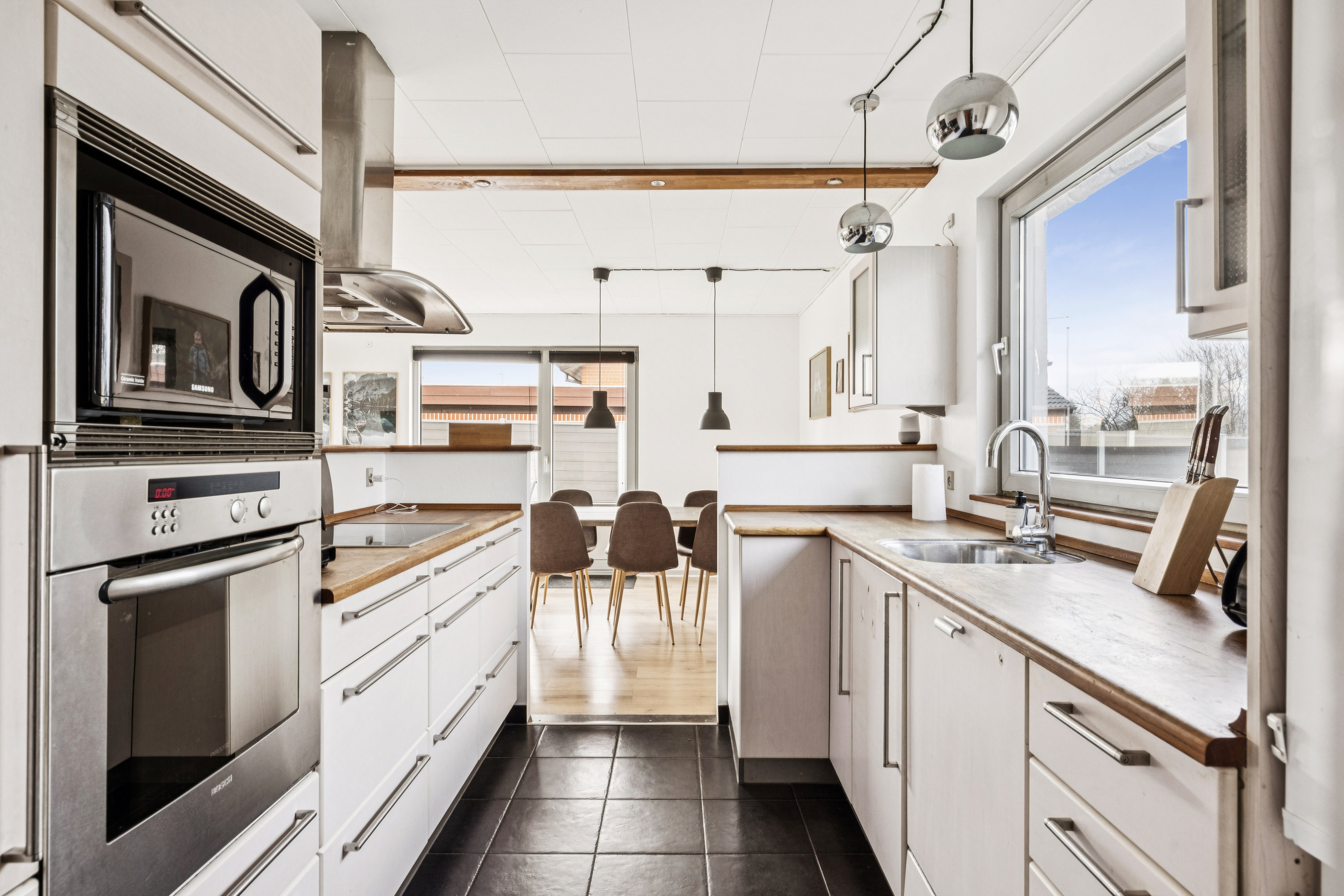 Fremhævet køkken billede i fuldskærmstilstand. Billede af Højlundsvej 8, 7850 Stoholm Jyll