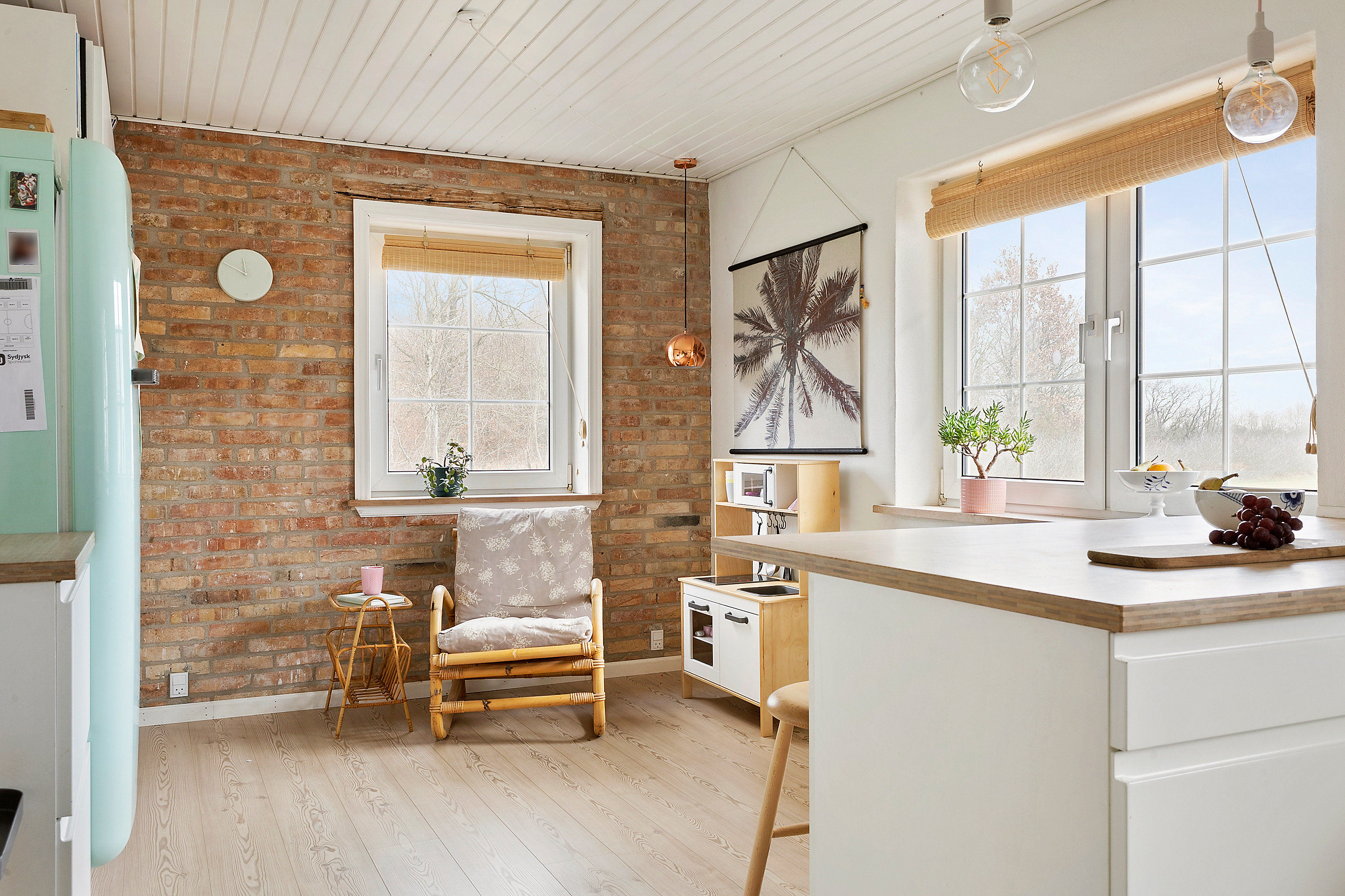 Fremhævet køkken billede i fuldskærmstilstand. Billede af Lustrupvej 42, 6760 Ribe