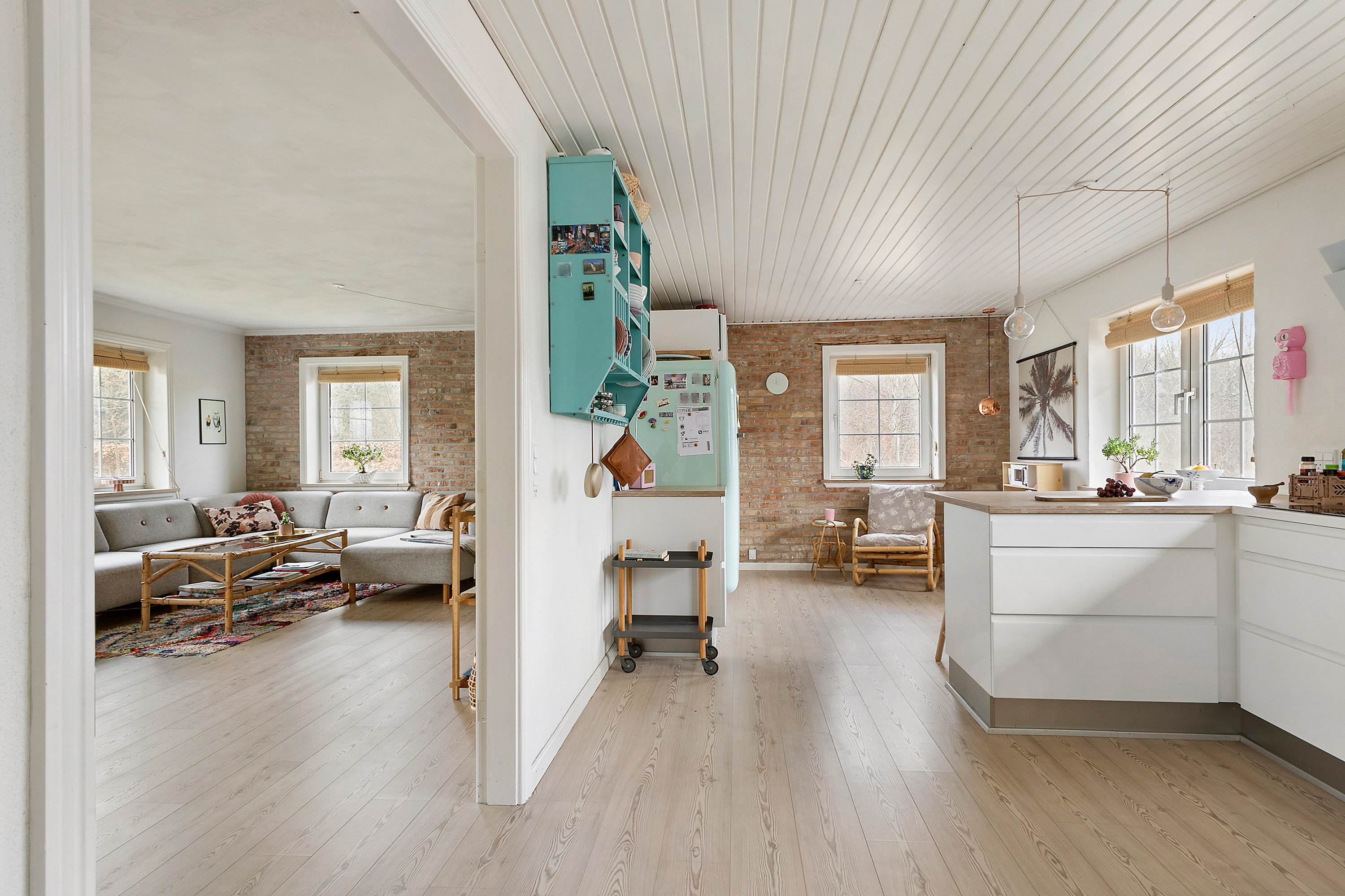 Fremhævet køkken billede i fuldskærmstilstand. Billede af Lustrupvej 42, 6760 Ribe