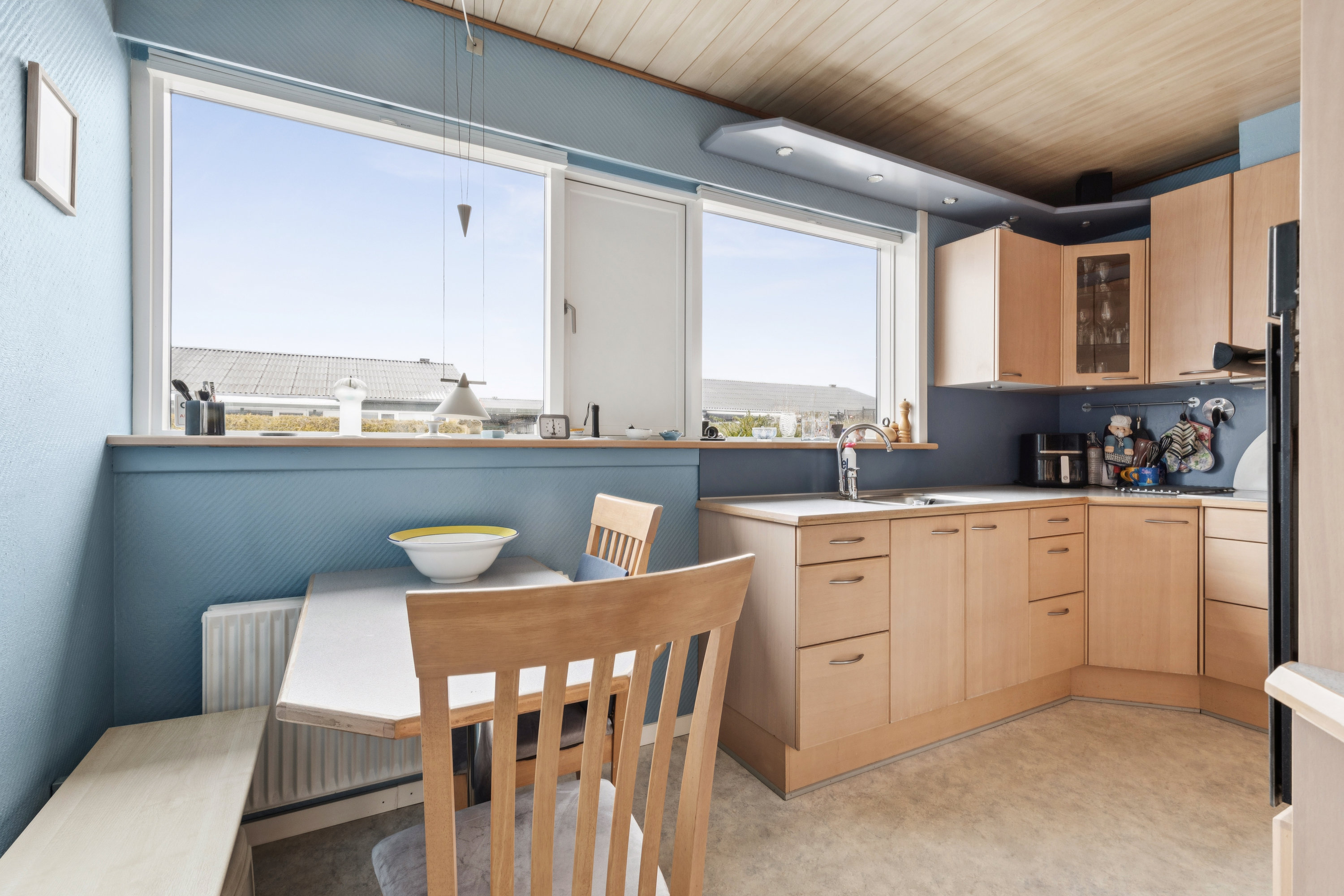 Fremhævet køkken billede i fuldskærmstilstand. Billede af Højgårdstoften 155, 2630 Taastrup