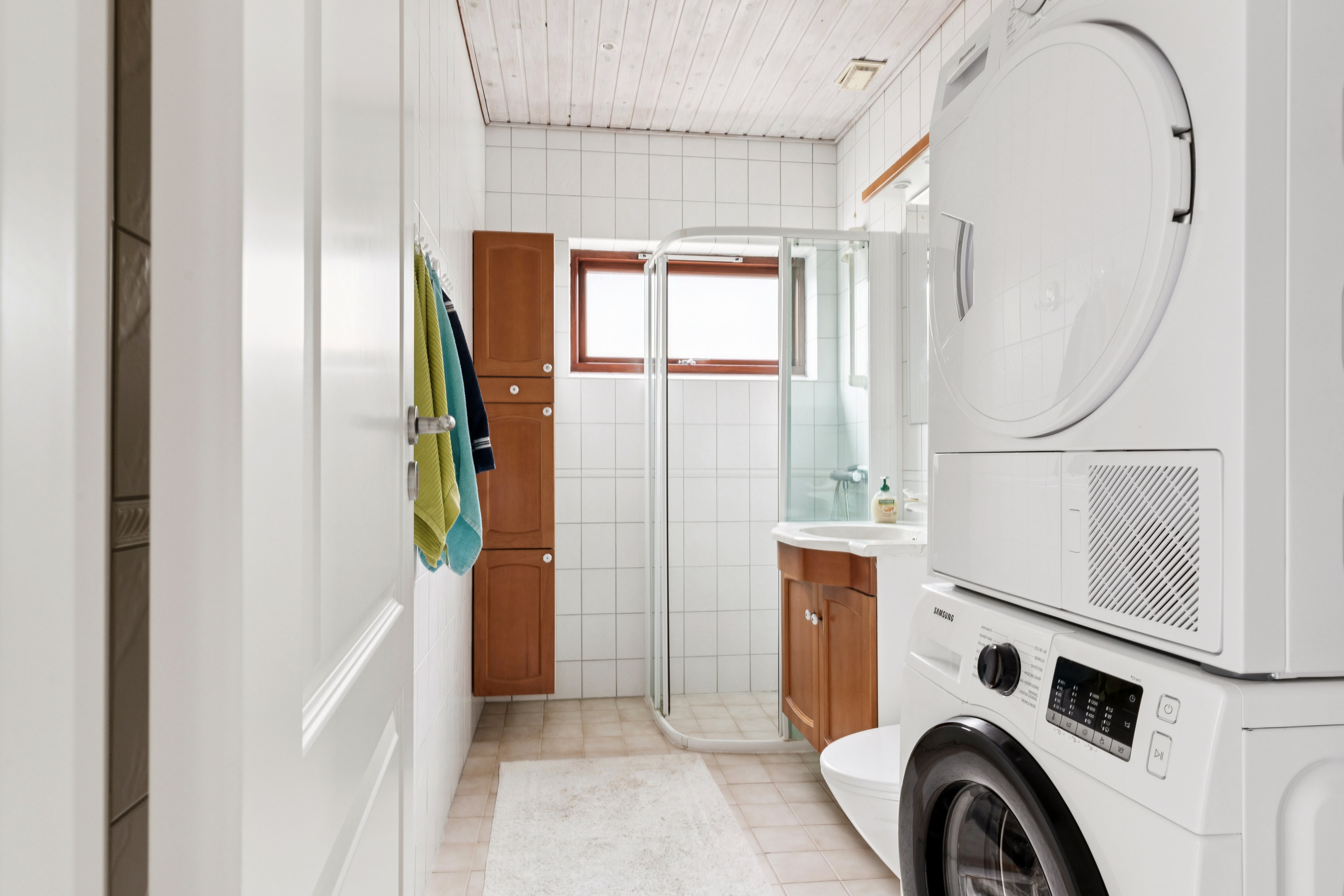 Fremhævet badeværelse billede i fuldskærmstilstand. Billede af Højgårdstoften 155, 2630 Taastrup