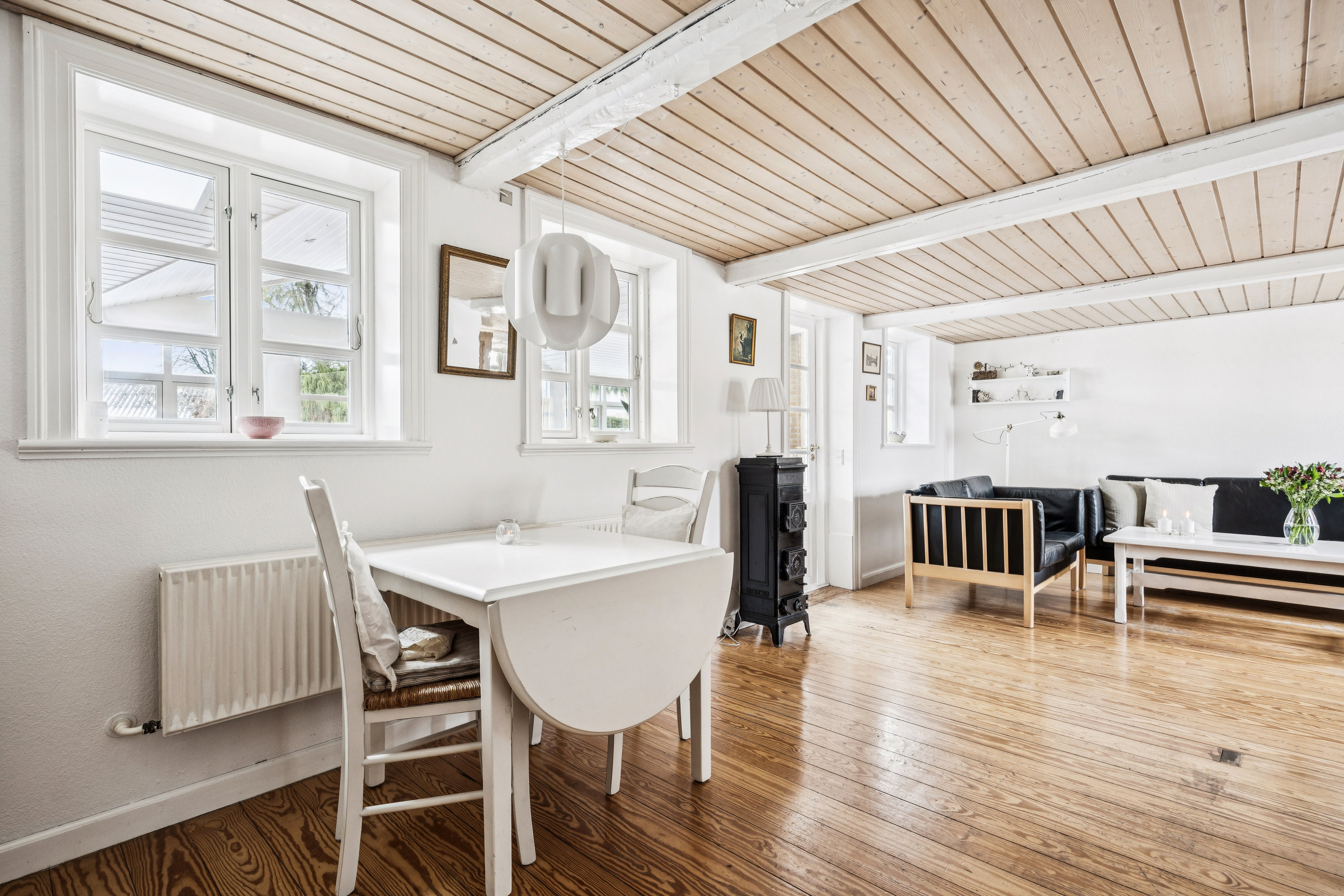 Fremhævet stue billede i fuldskærmstilstand. Billede af Egøjevej 125, 4600 Køge