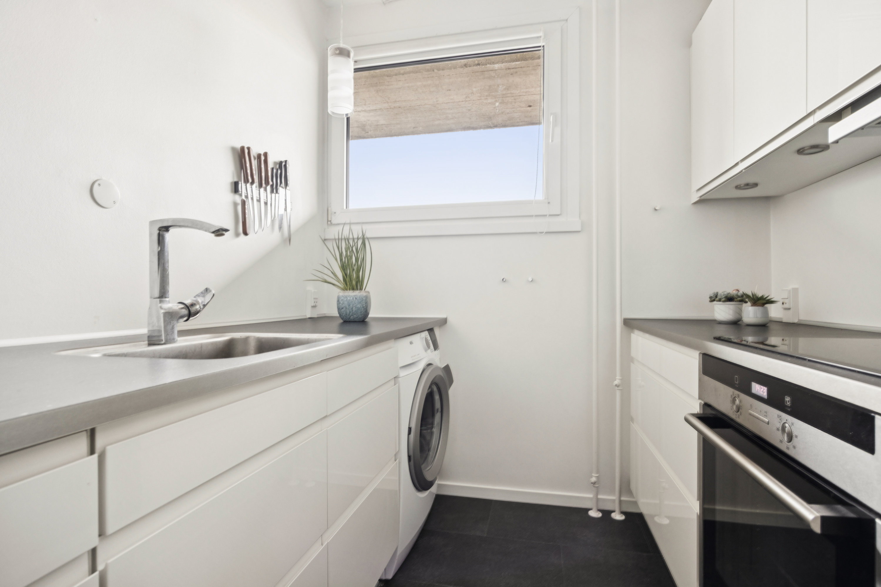 Fremhævet køkken billede i fuldskærmstilstand. Billede af Østerbrogade 22, 2., 9400 Nørresundby