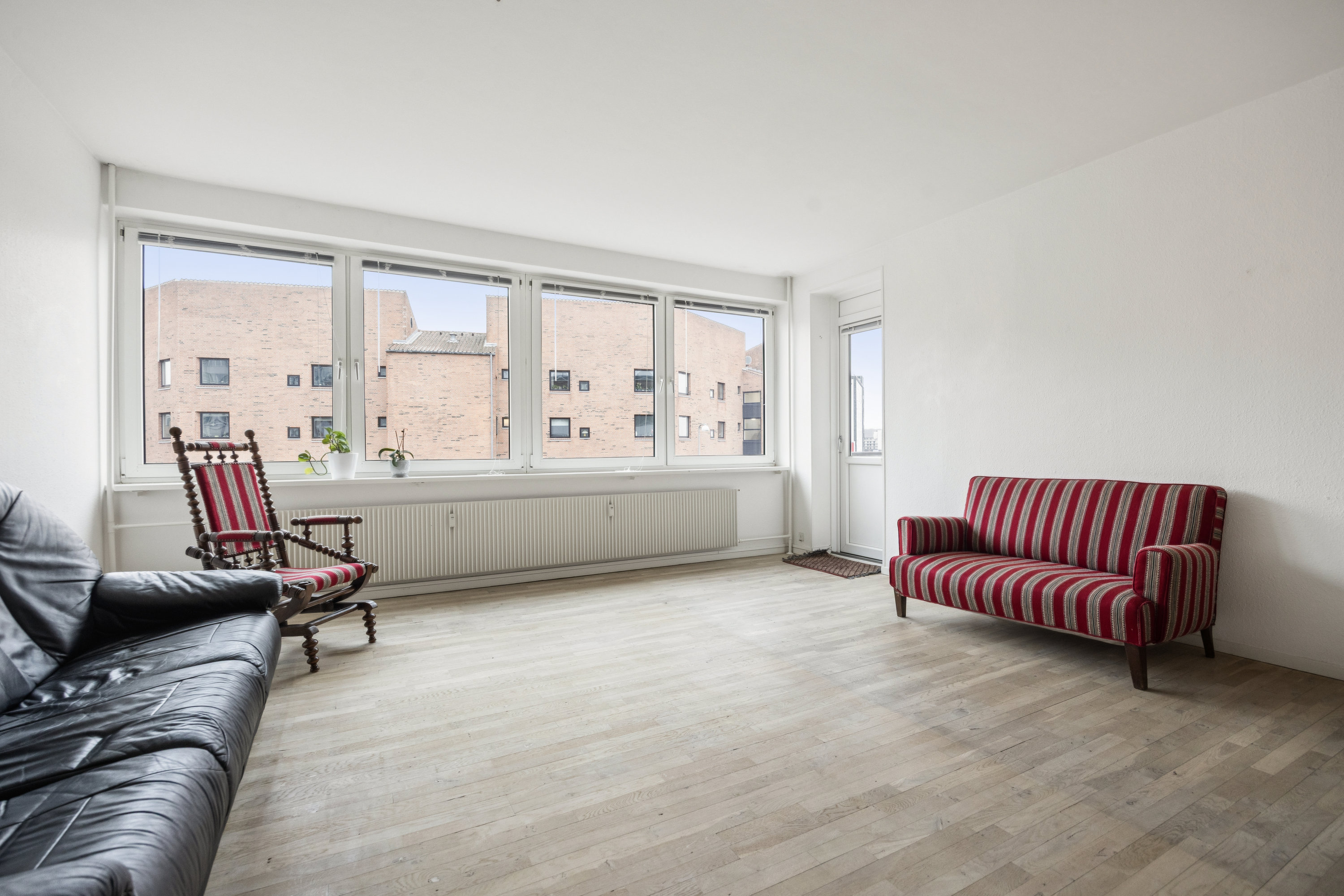 Fremhævet værelse billede i fuldskærmstilstand. Billede af Østerbrogade 22, 2., 9400 Nørresundby