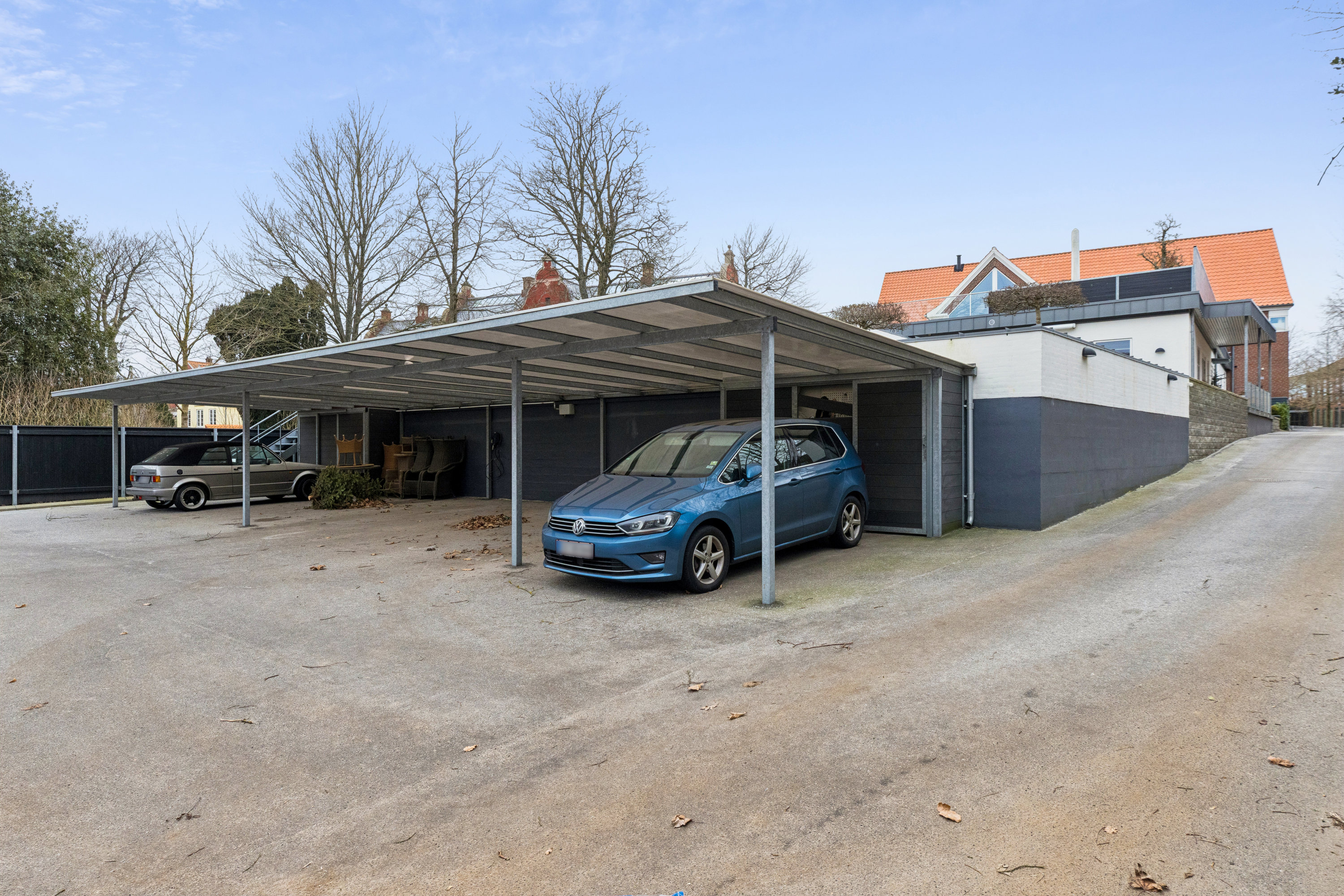 Fremhævet carport billede i fuldskærmstilstand. Billede af Sct Nicolaj Gade 12C, 6760 Ribe