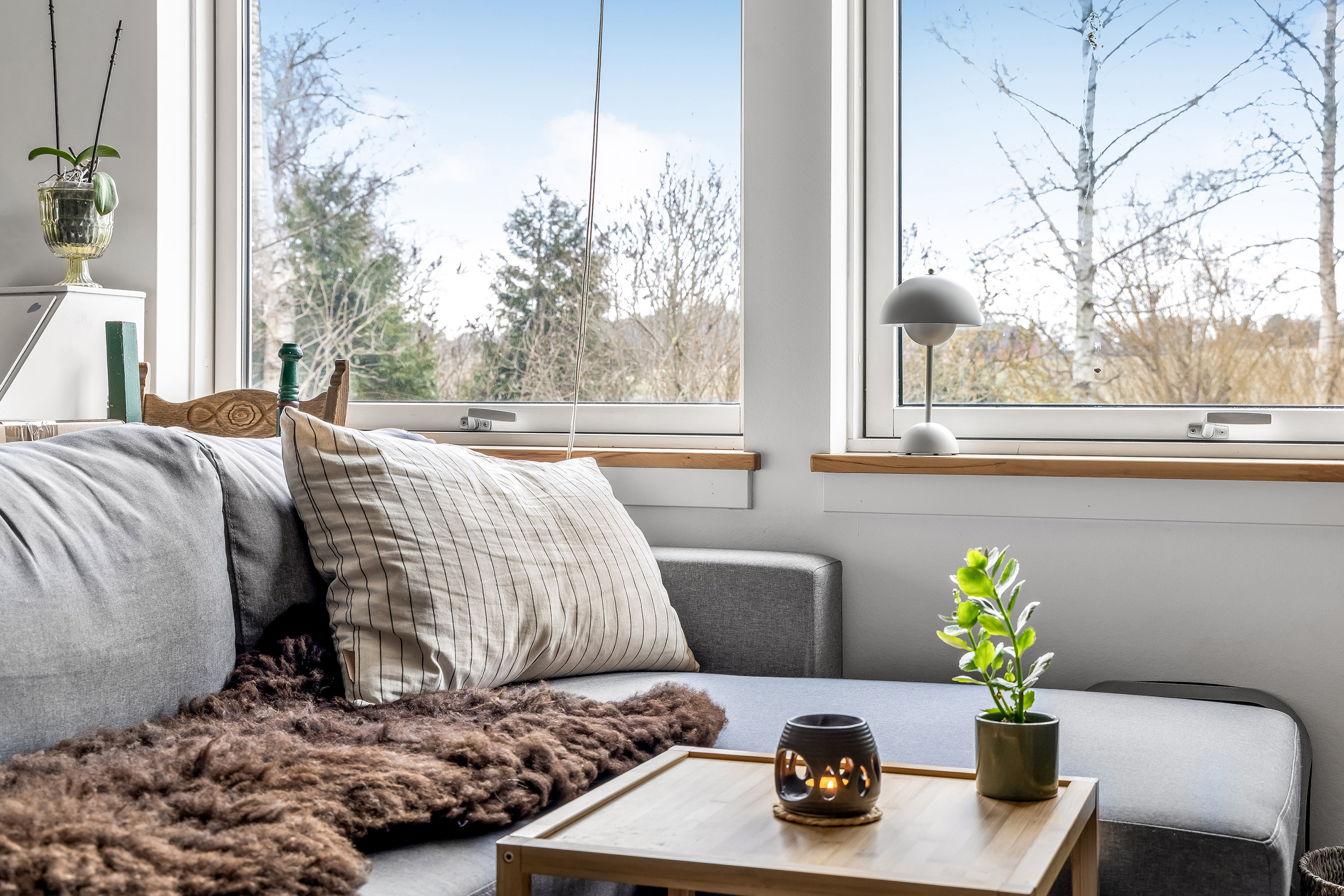 Fremhævet stue billede i fuldskærmstilstand. Billede af Bag Skovens Brugs 3, Skoven, 3630 Jægerspris