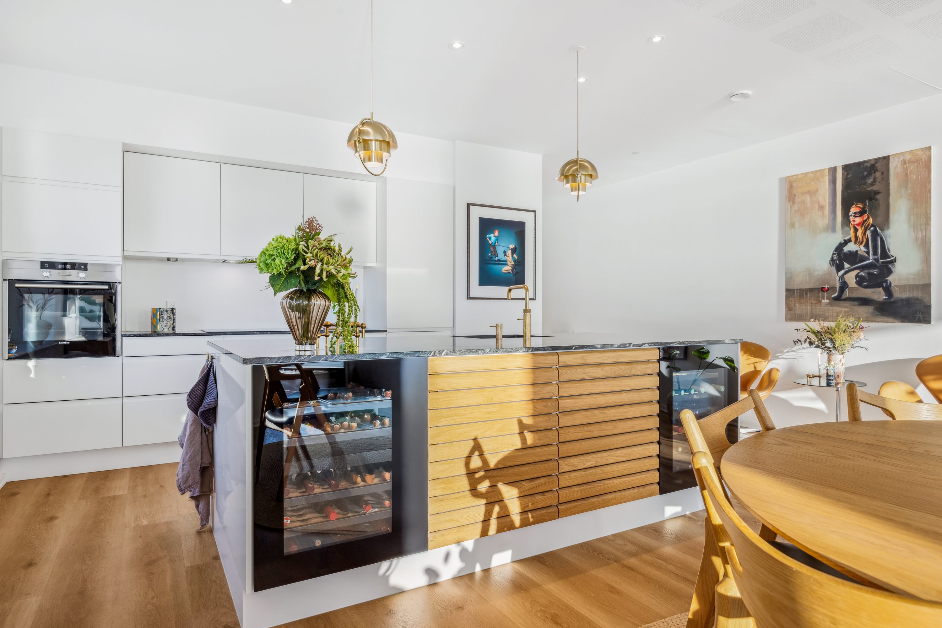 Fremhævet køkken billede i fuldskærmstilstand. Billede af Sundby Brygge 11, st.. mf., 9400 Nørresundby