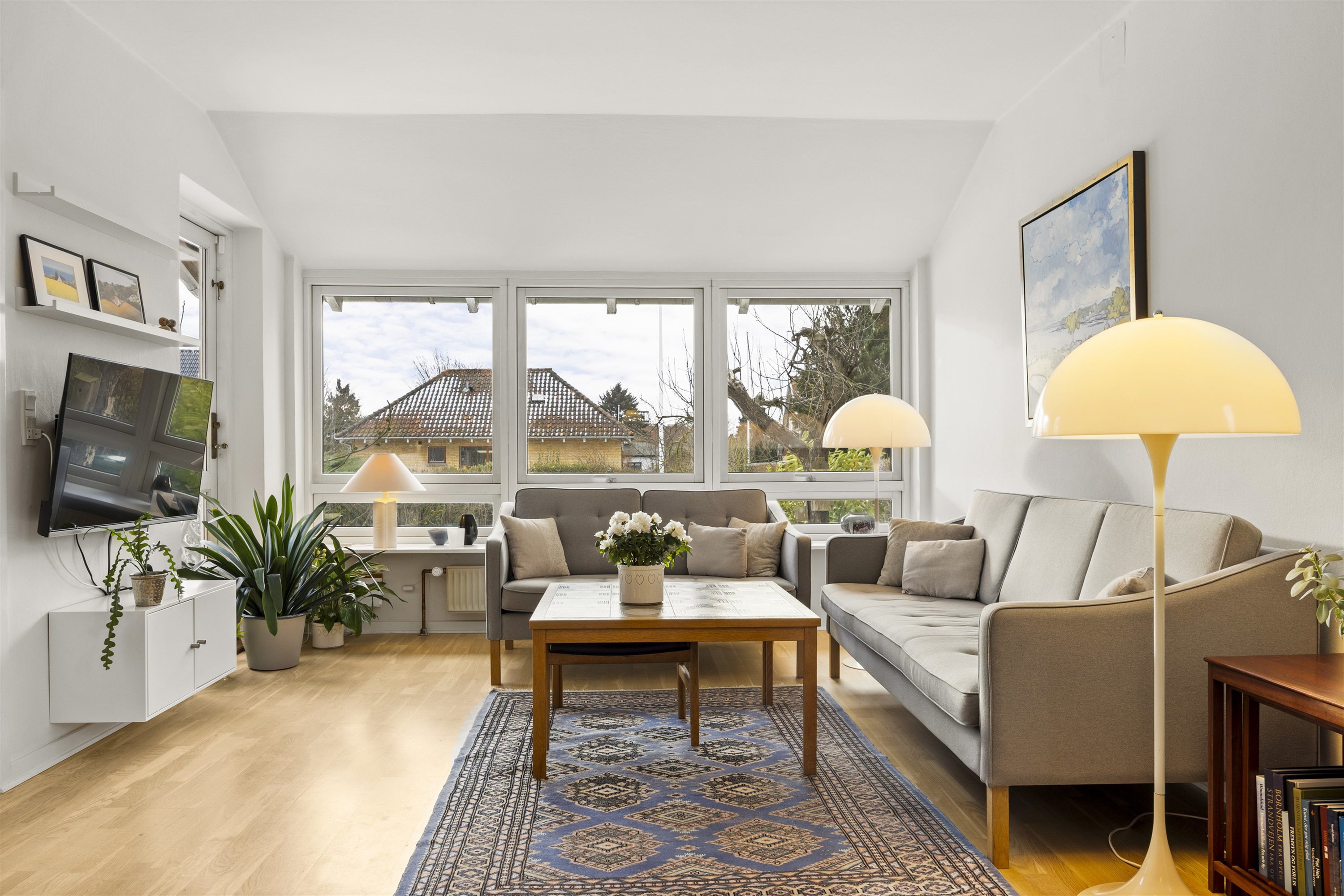 Fremhævet andet billede i fuldskærmstilstand. Billede af Ved Bommen 23, 2820 Gentofte