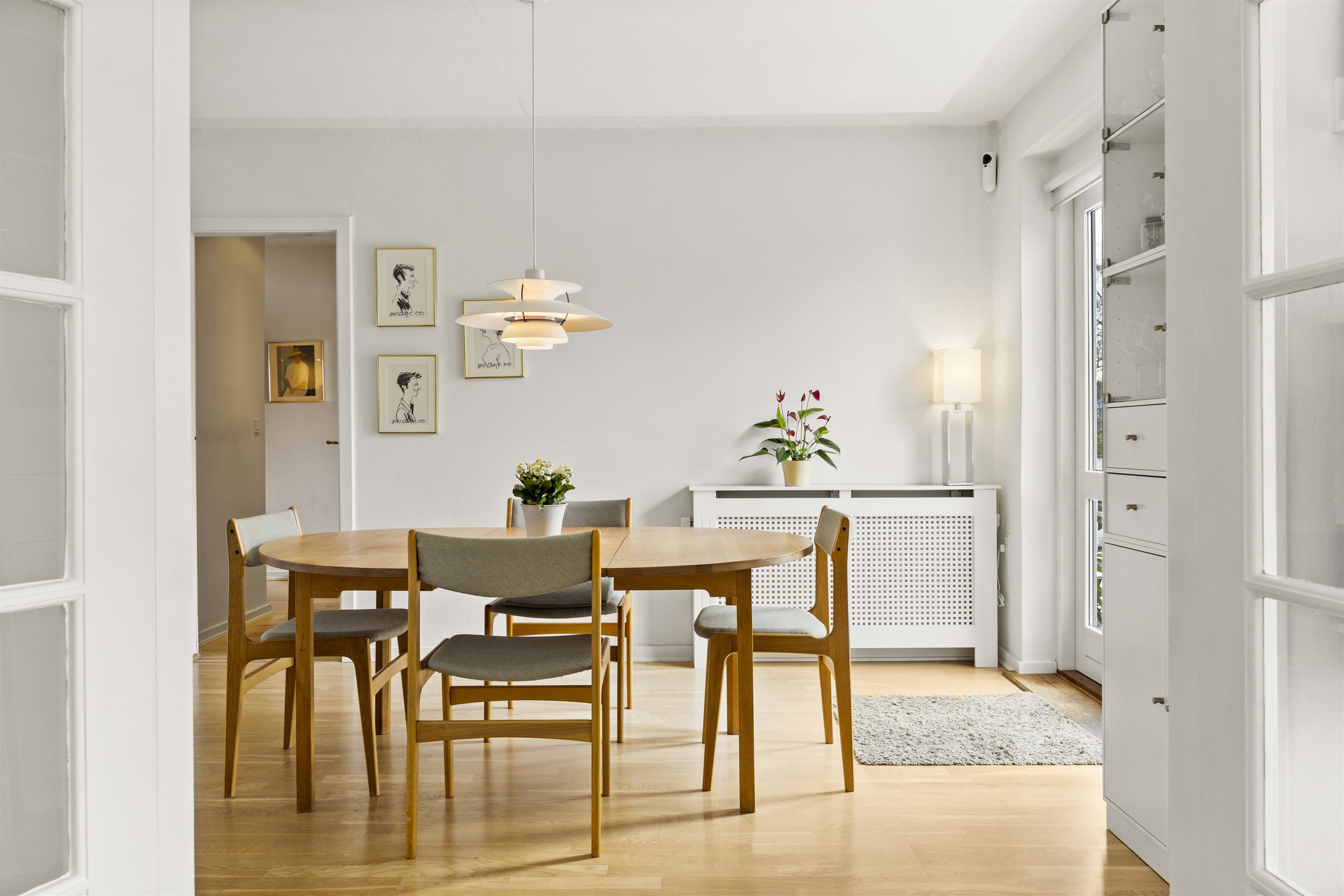 Fremhævet andet billede i fuldskærmstilstand. Billede af Ved Bommen 23, 2820 Gentofte