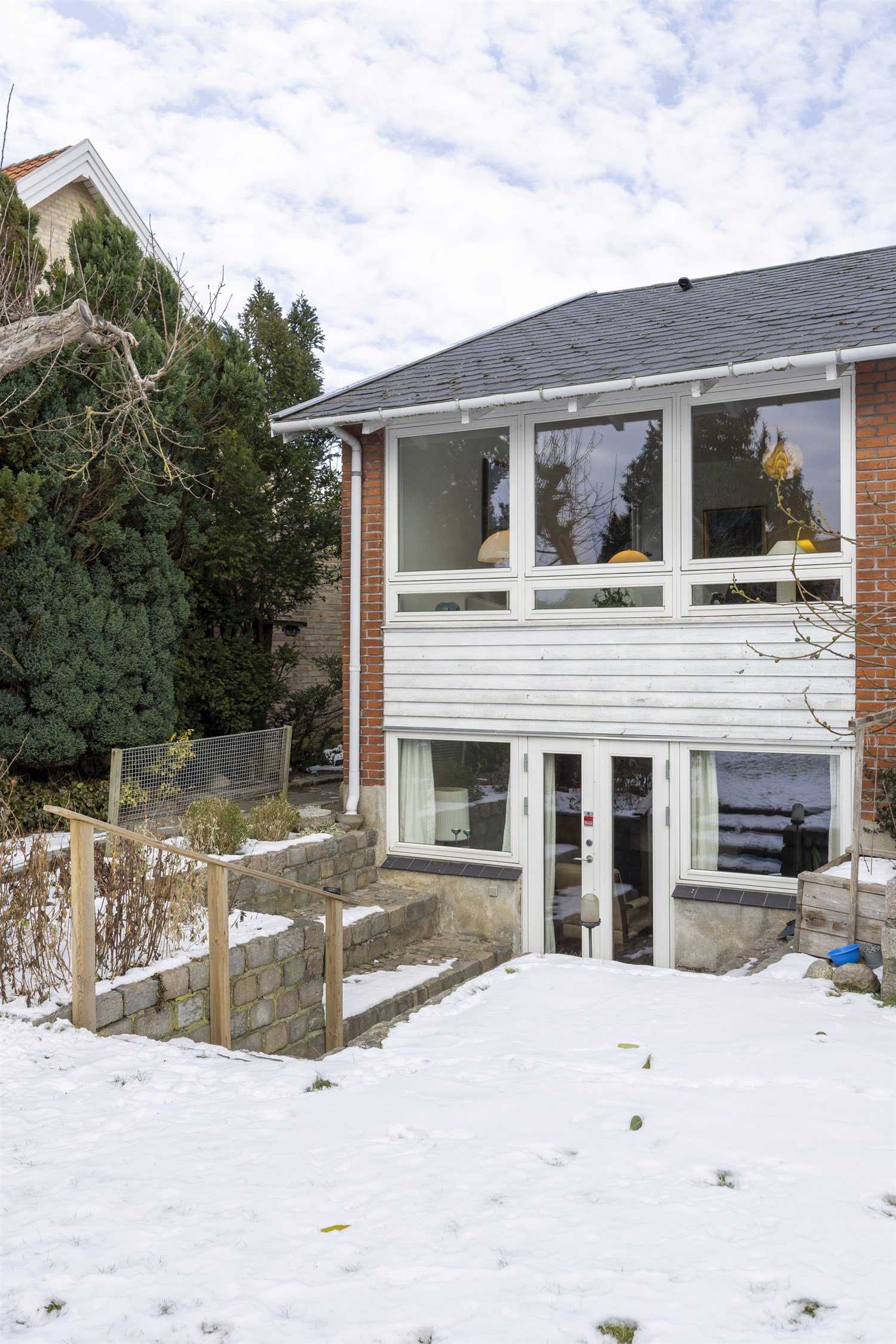 Fremhævet andet billede i fuldskærmstilstand. Billede af Ved Bommen 23, 2820 Gentofte