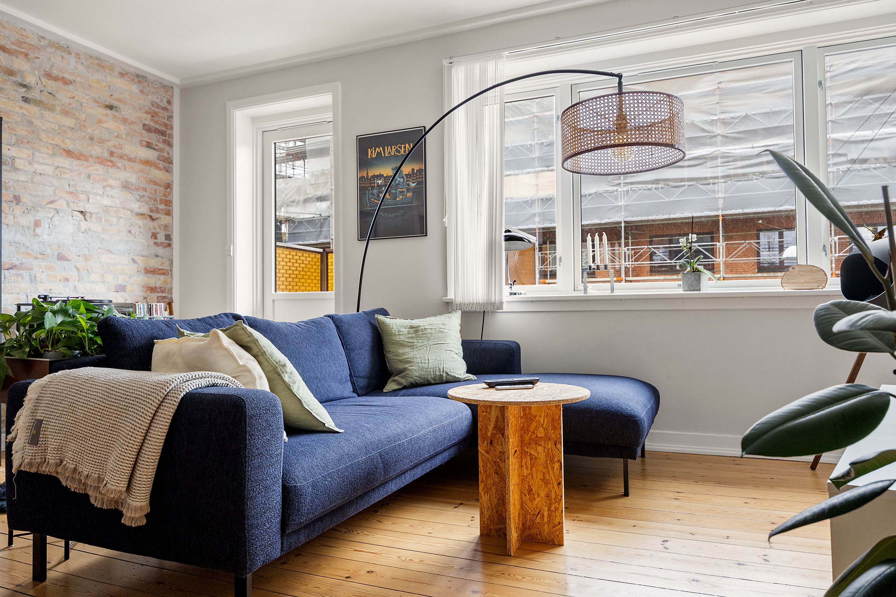 Fremhævet stue billede i fuldskærmstilstand. Billede af Vibevej 45, 2. tv., 2400 København NV