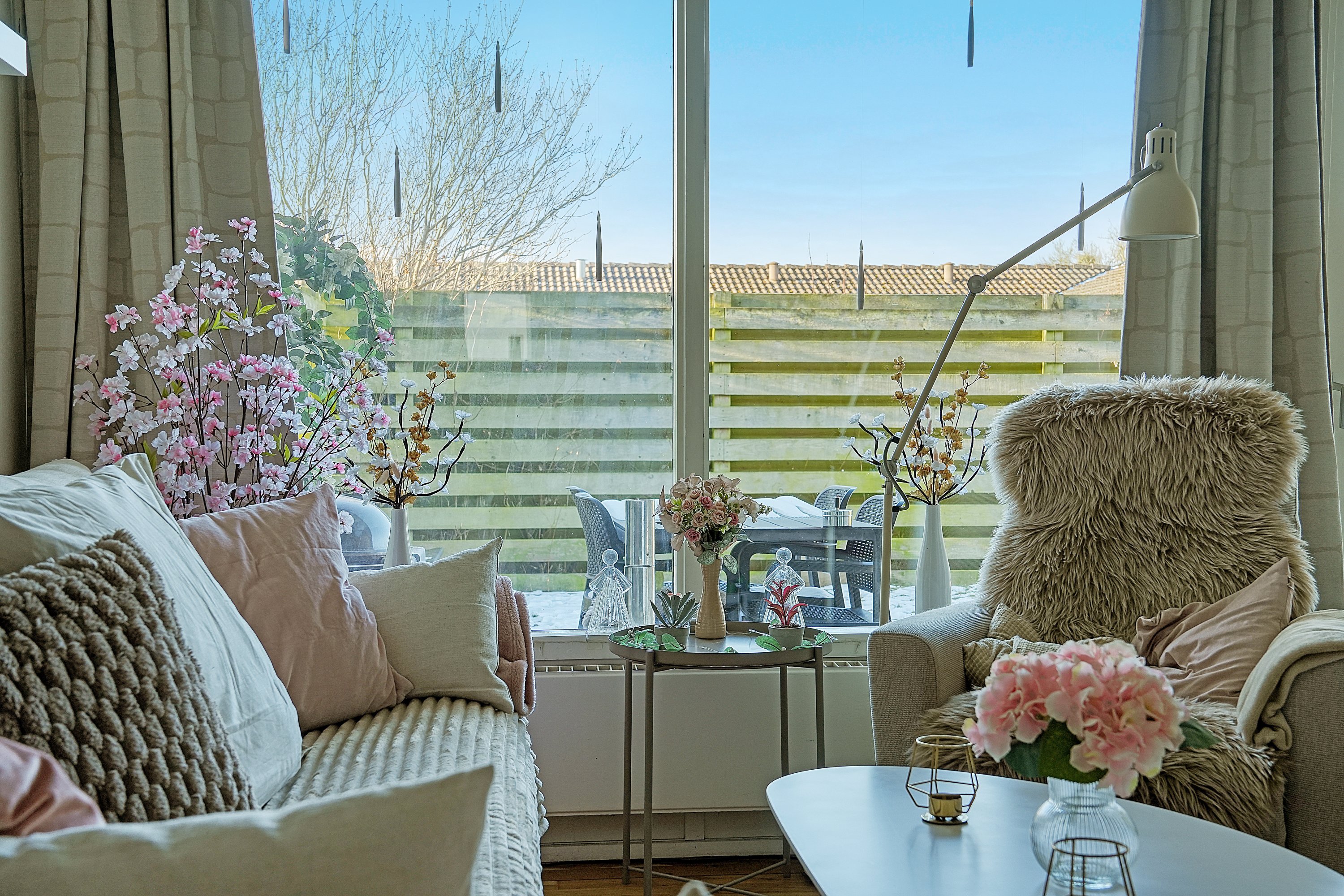 Fremhævet stue billede i fuldskærmstilstand. Billede af Kildevangsparken 18, 4390 Vipperød