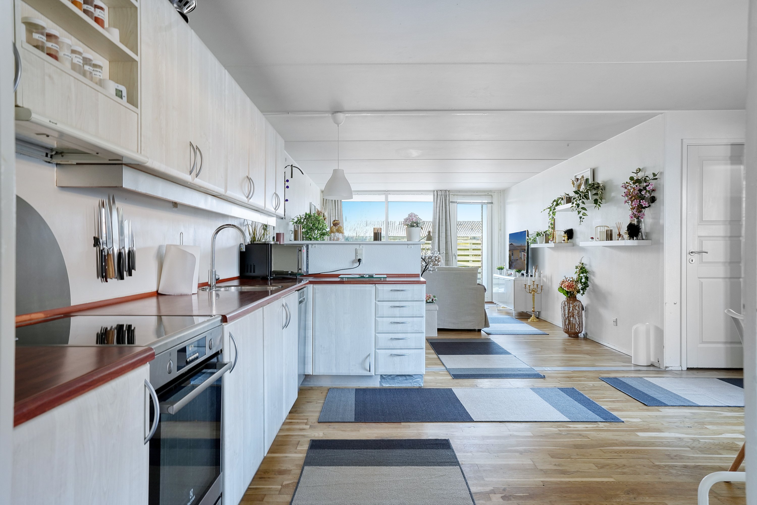 Fremhævet køkken billede i fuldskærmstilstand. Billede af Kildevangsparken 18, 4390 Vipperød