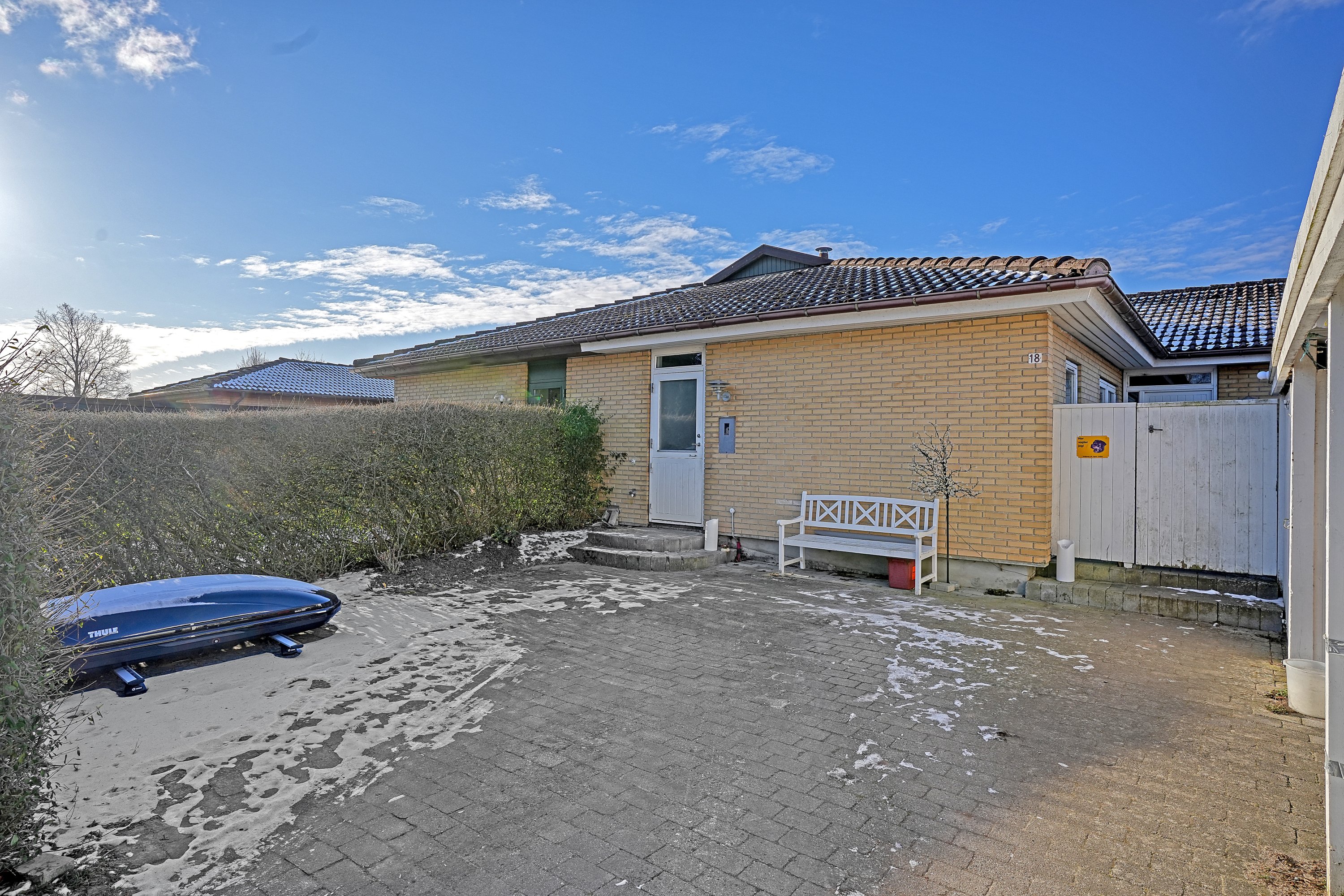 Fremhævet terrasse billede i fuldskærmstilstand. Billede af Kildevangsparken 18, 4390 Vipperød