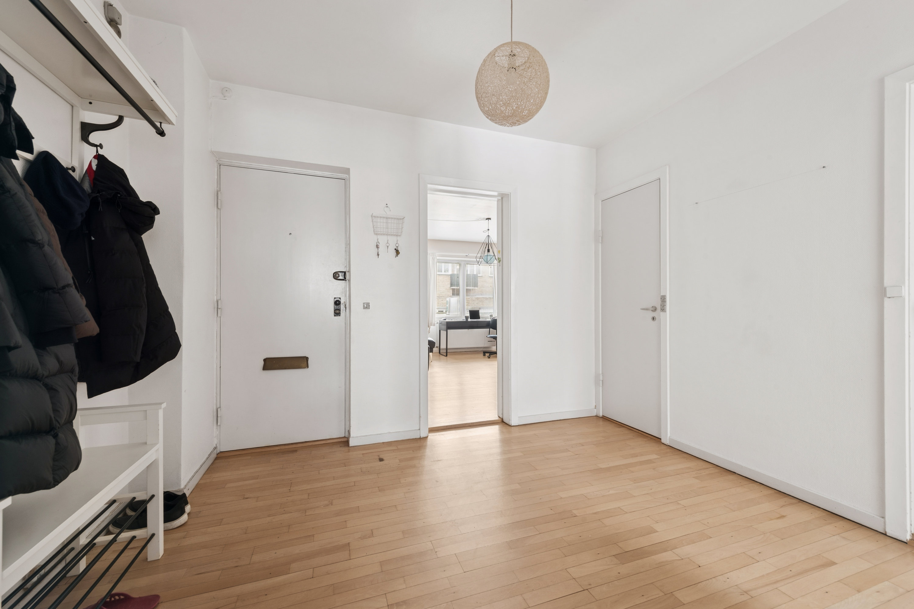 Fremhævet gang billede i fuldskærmstilstand. Billede af Bogholder Allé 46A, st.. tv., 2720 Vanløse