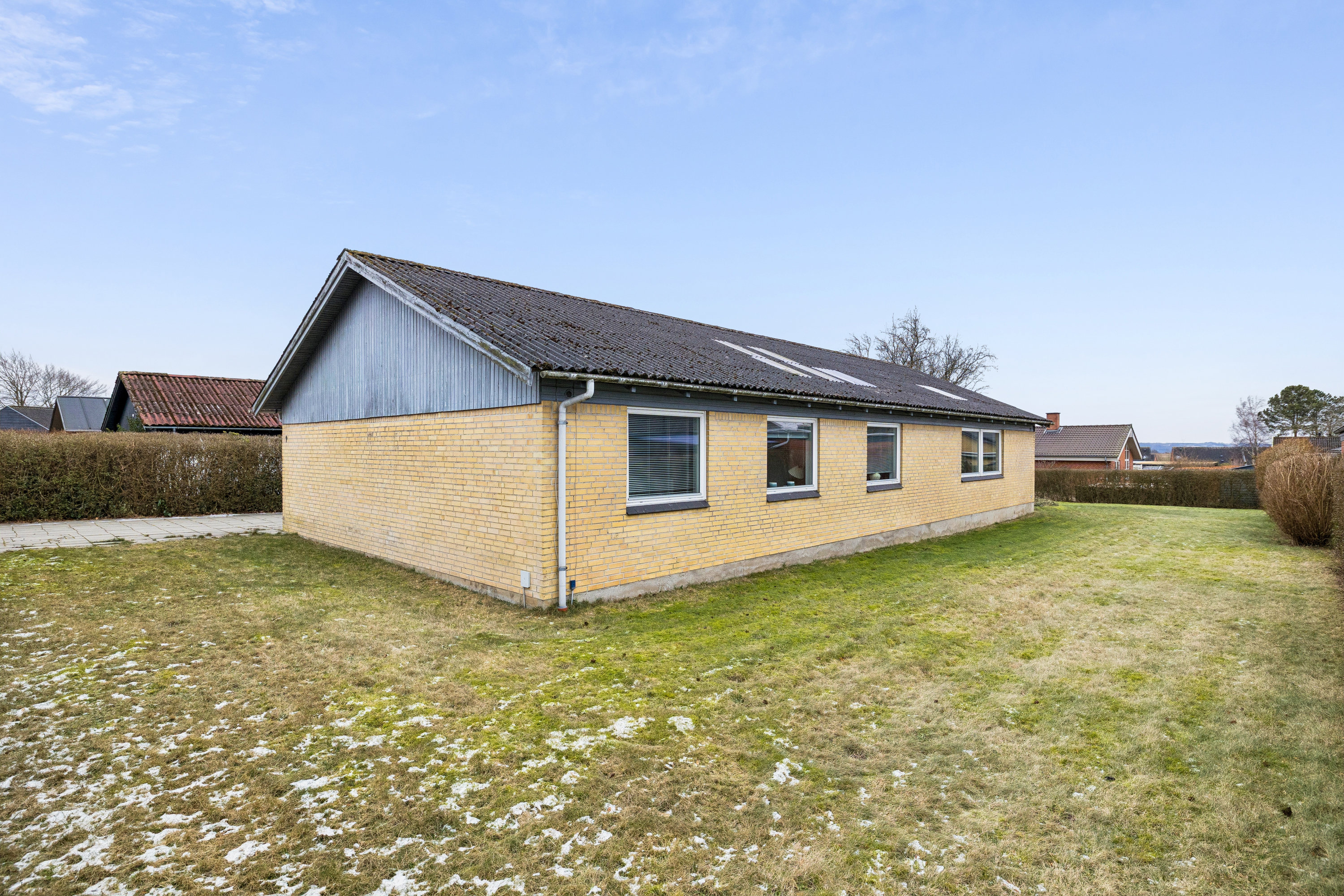 Fremhævet ejendommen billede i fuldskærmstilstand. Billede af Blegsøvej 9, Voerladegård, 8660 Skanderborg