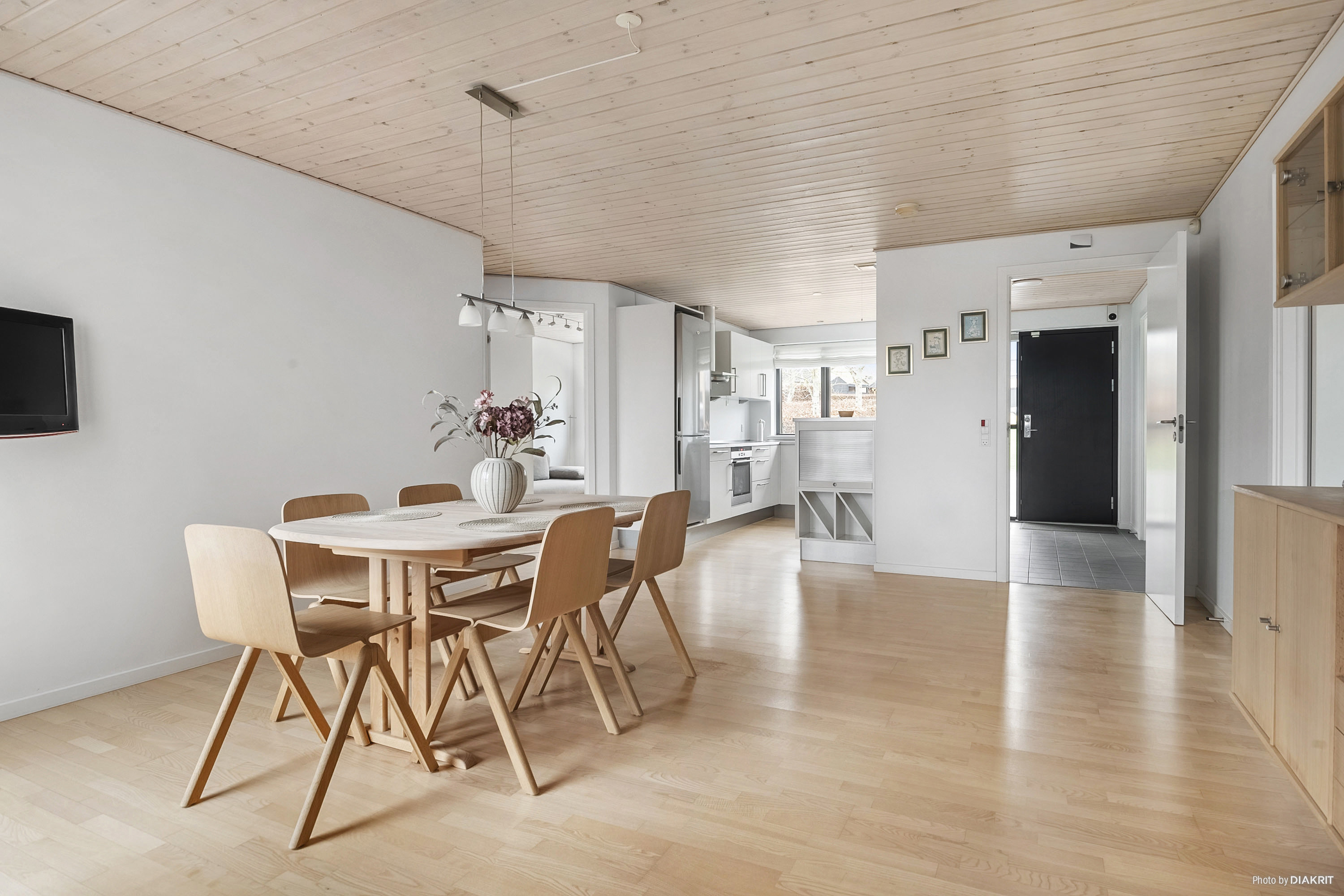 Fremhævet spisestue billede i fuldskærmstilstand. Billede af Jordsteds Ager 44, 8300 Odder