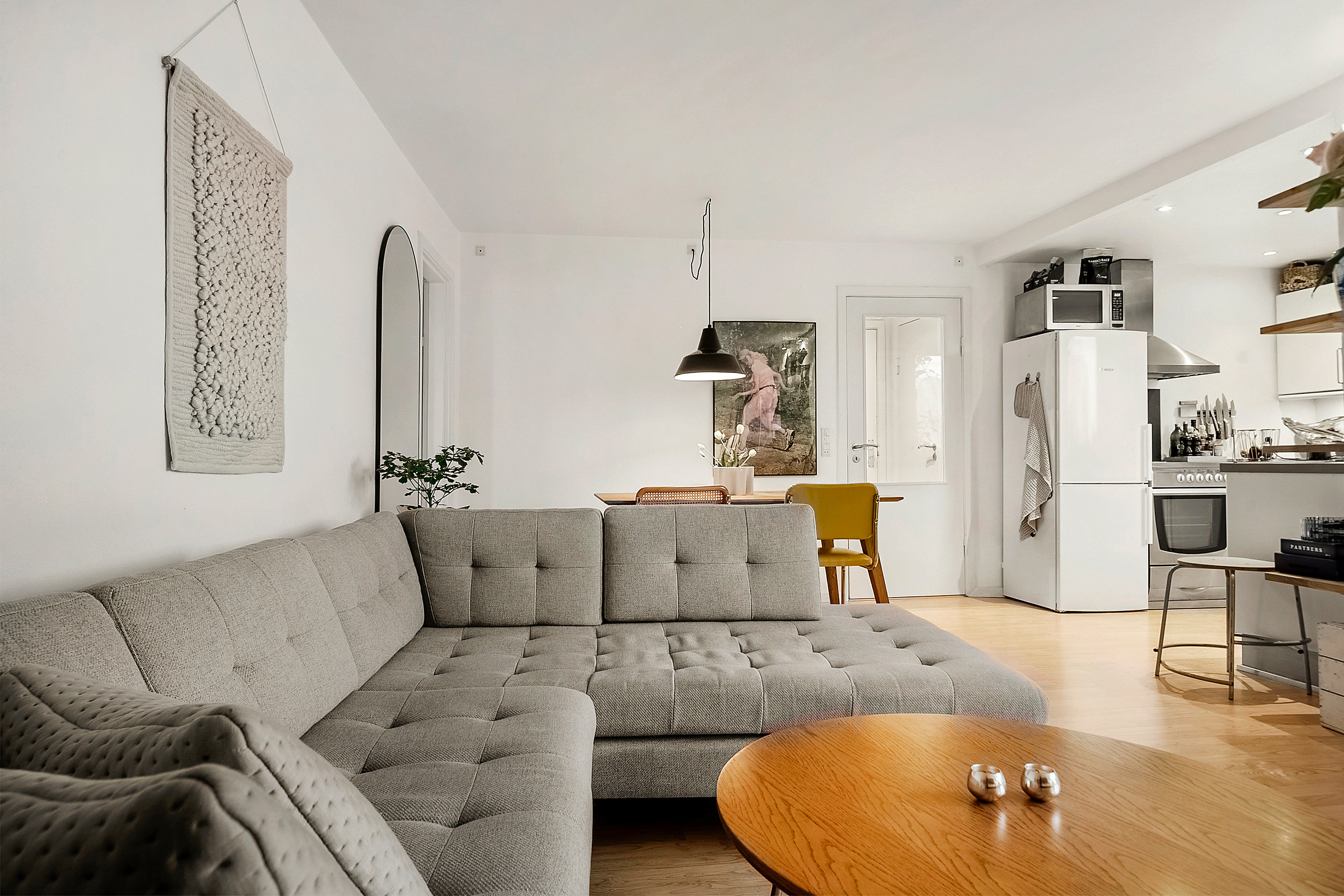 Fremhævet stue billede i fuldskærmstilstand. Billede af Jordbrovej 31, 3. 2., 8200 Aarhus N