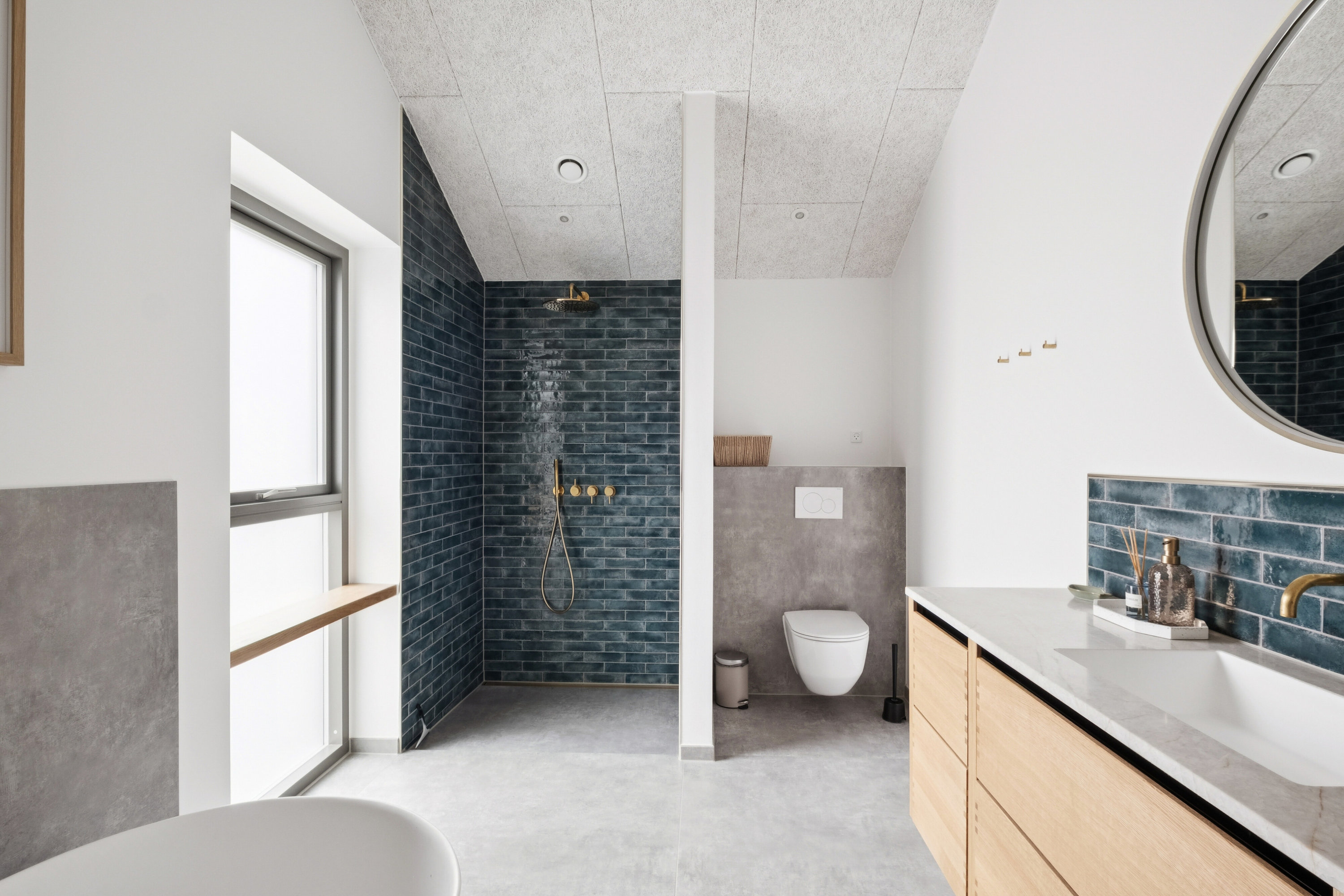 Fremhævet badeværelse billede i fuldskærmstilstand. Billede af Ved Stranden 5, Skal Klit, 9800 Hjørring