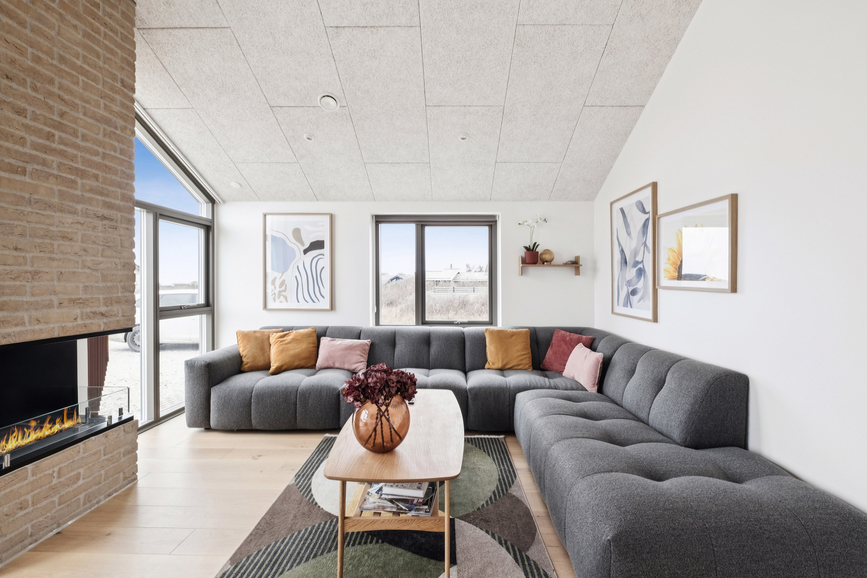 Fremhævet stue billede i fuldskærmstilstand. Billede af Ved Stranden 5, Skal Klit, 9800 Hjørring