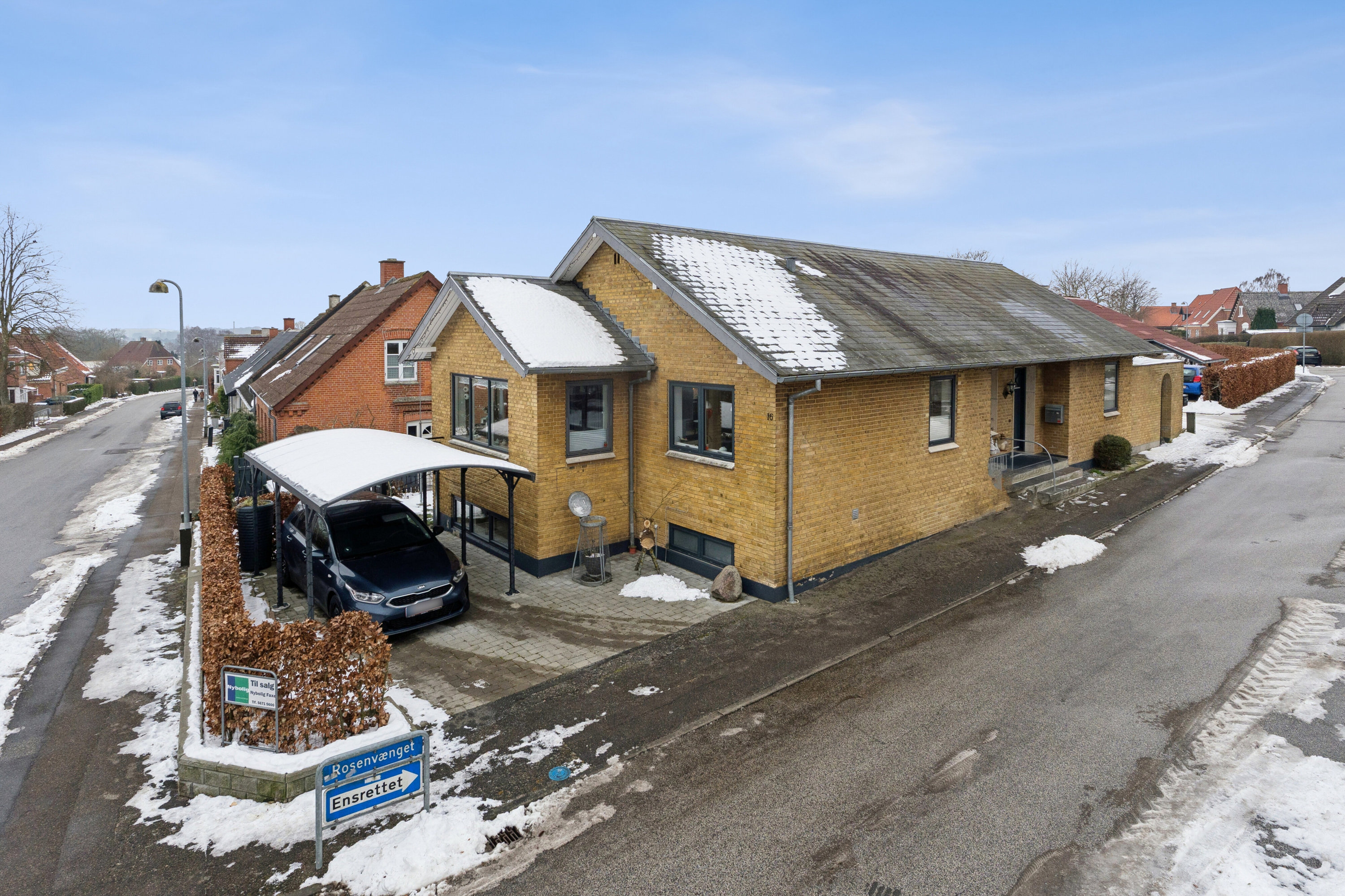 Fremhævet set fra vejen billede i fuldskærmstilstand. Billede af Præstøvej 16, 4640 Faxe
