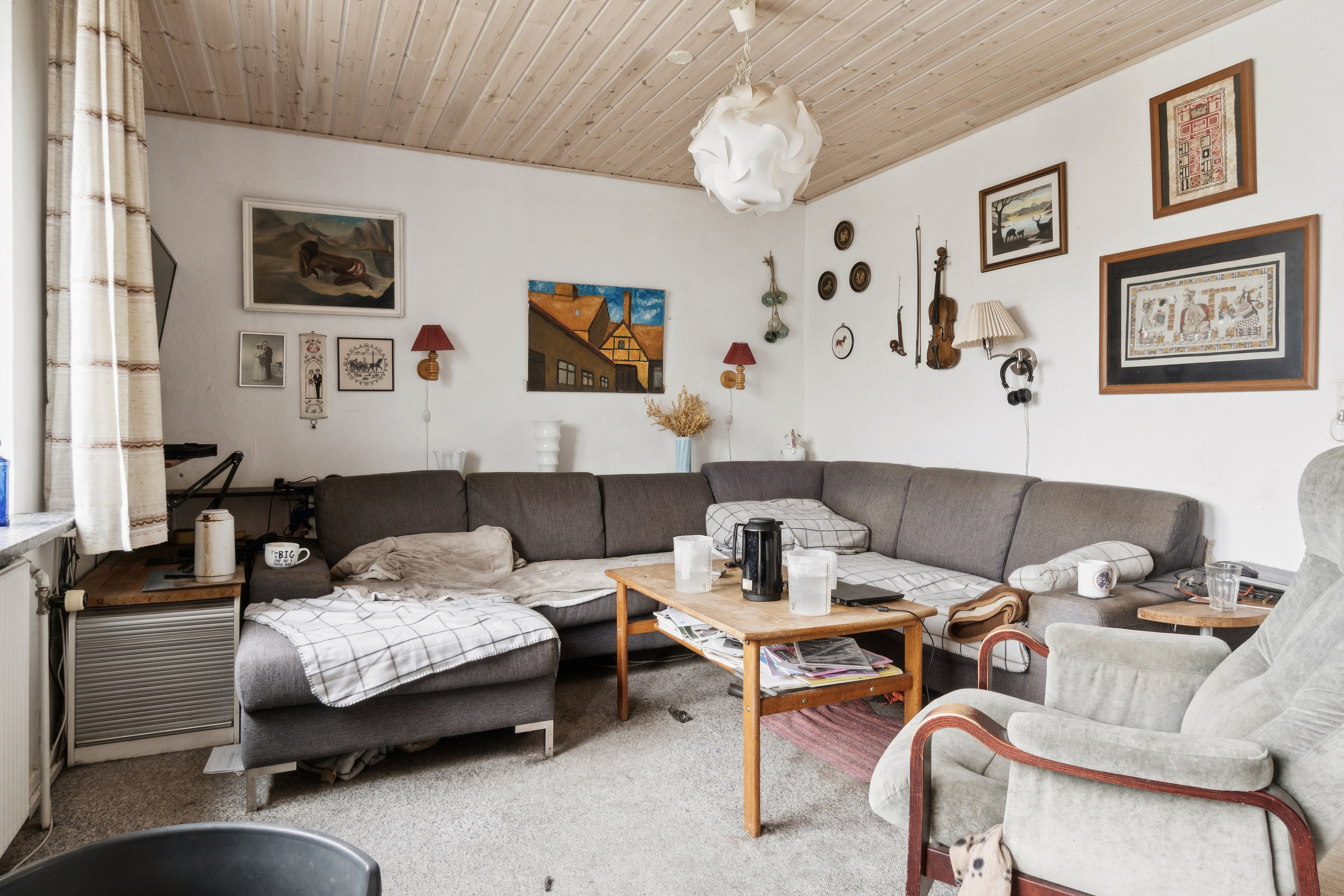 Fremhævet stue billede i fuldskærmstilstand. Billede af Gyvelvej 17, 4200 Slagelse