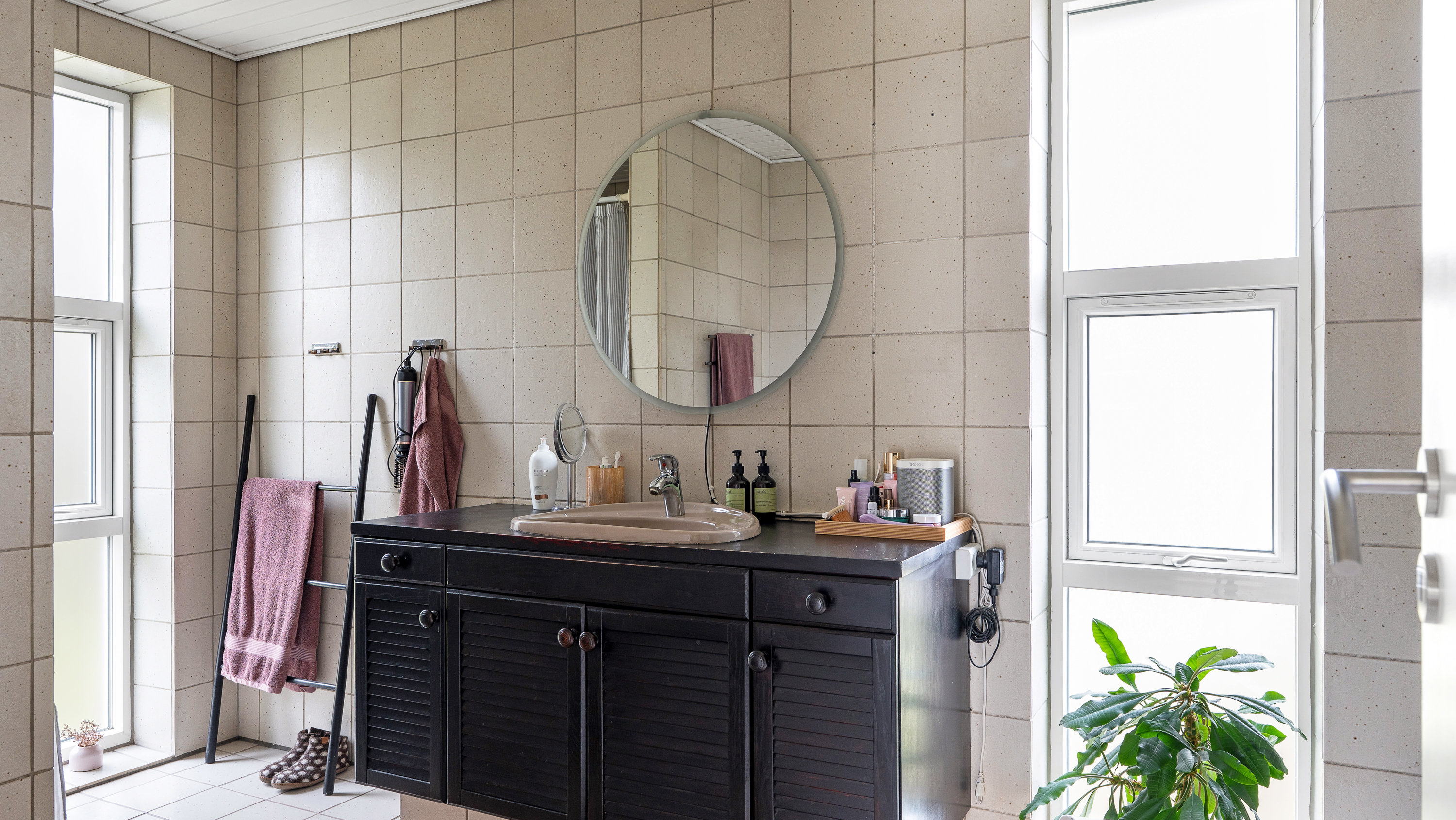 Fremhævet badeværelse billede i fuldskærmstilstand. Billede af Morelvej 68, Sanderum, 5250 Odense SV