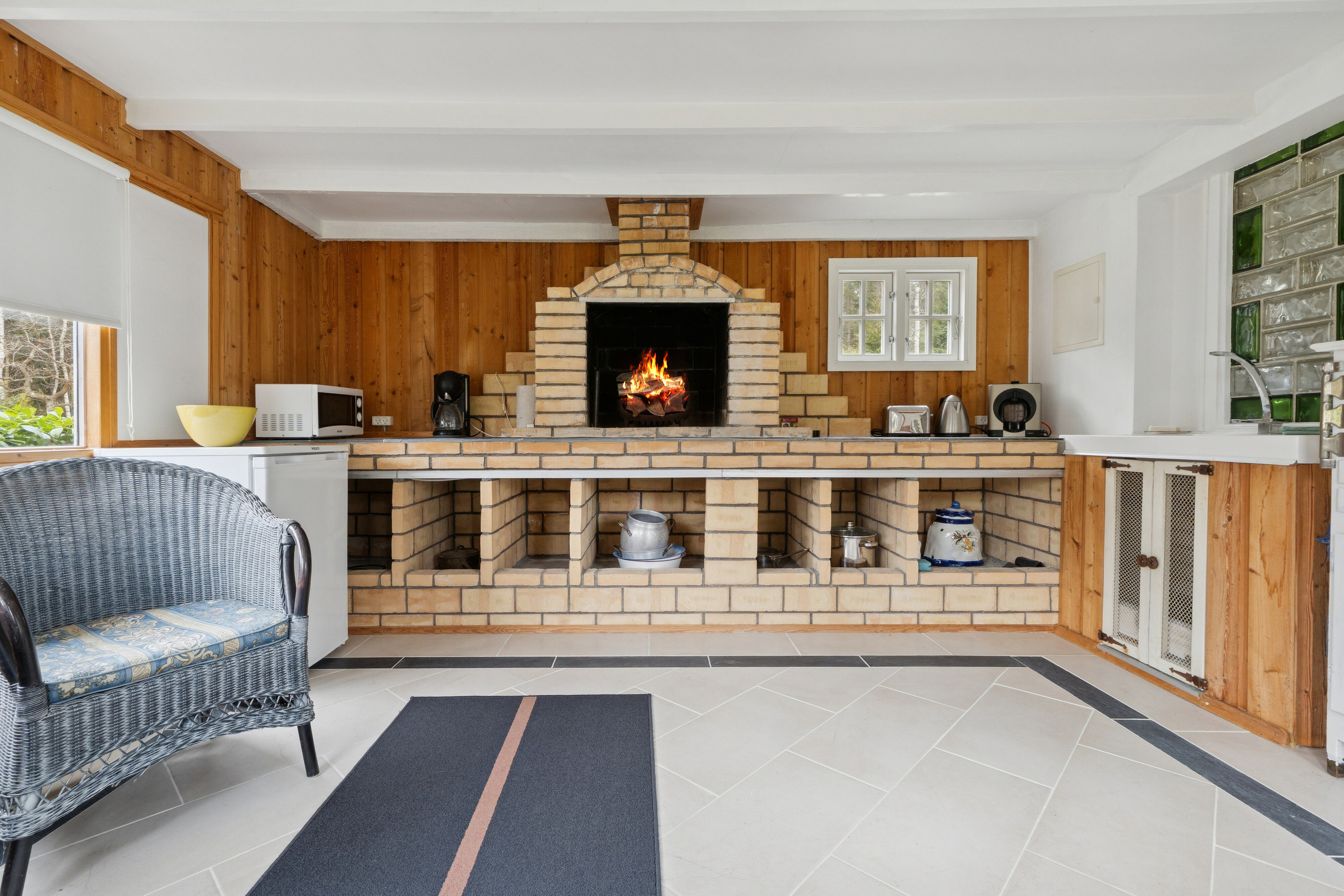 Fremhævet køkkenalrum billede i fuldskærmstilstand. Billede af Skovbovej 23, Asserbo, 3300 Frederiksværk