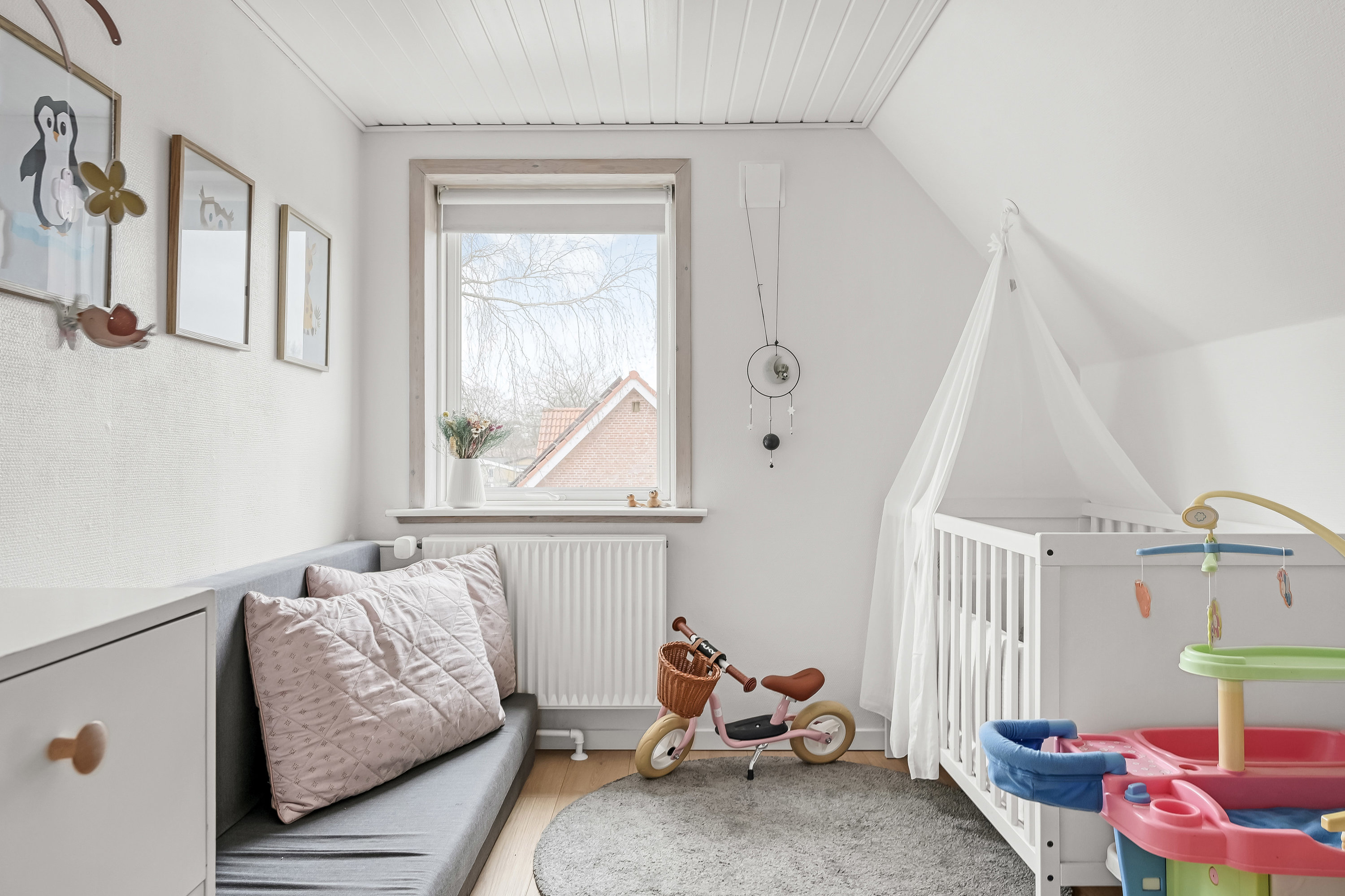 Fremhævet værelse billede i fuldskærmstilstand. Billede af Jagtvej 2, 7200 Grindsted