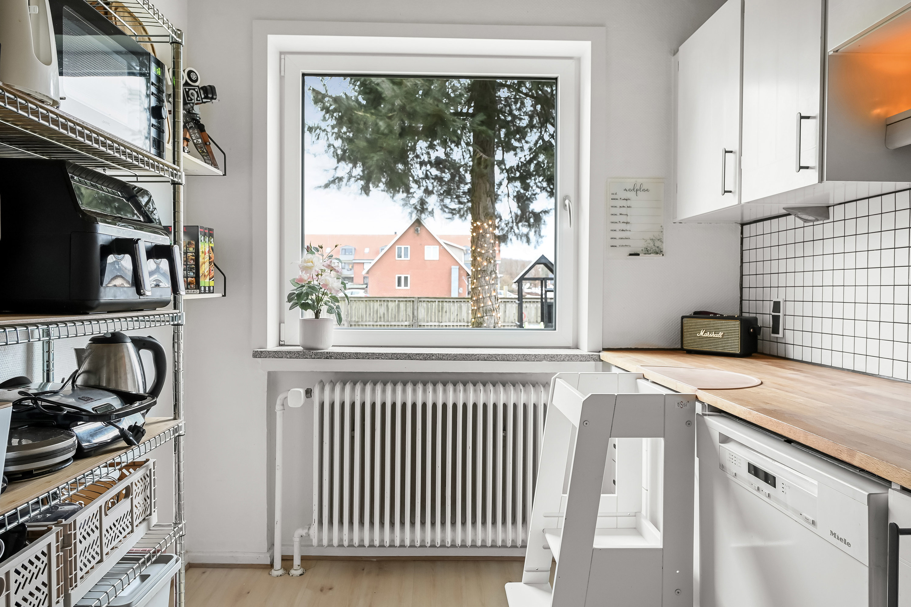 Fremhævet køkken billede i fuldskærmstilstand. Billede af Jagtvej 2, 7200 Grindsted