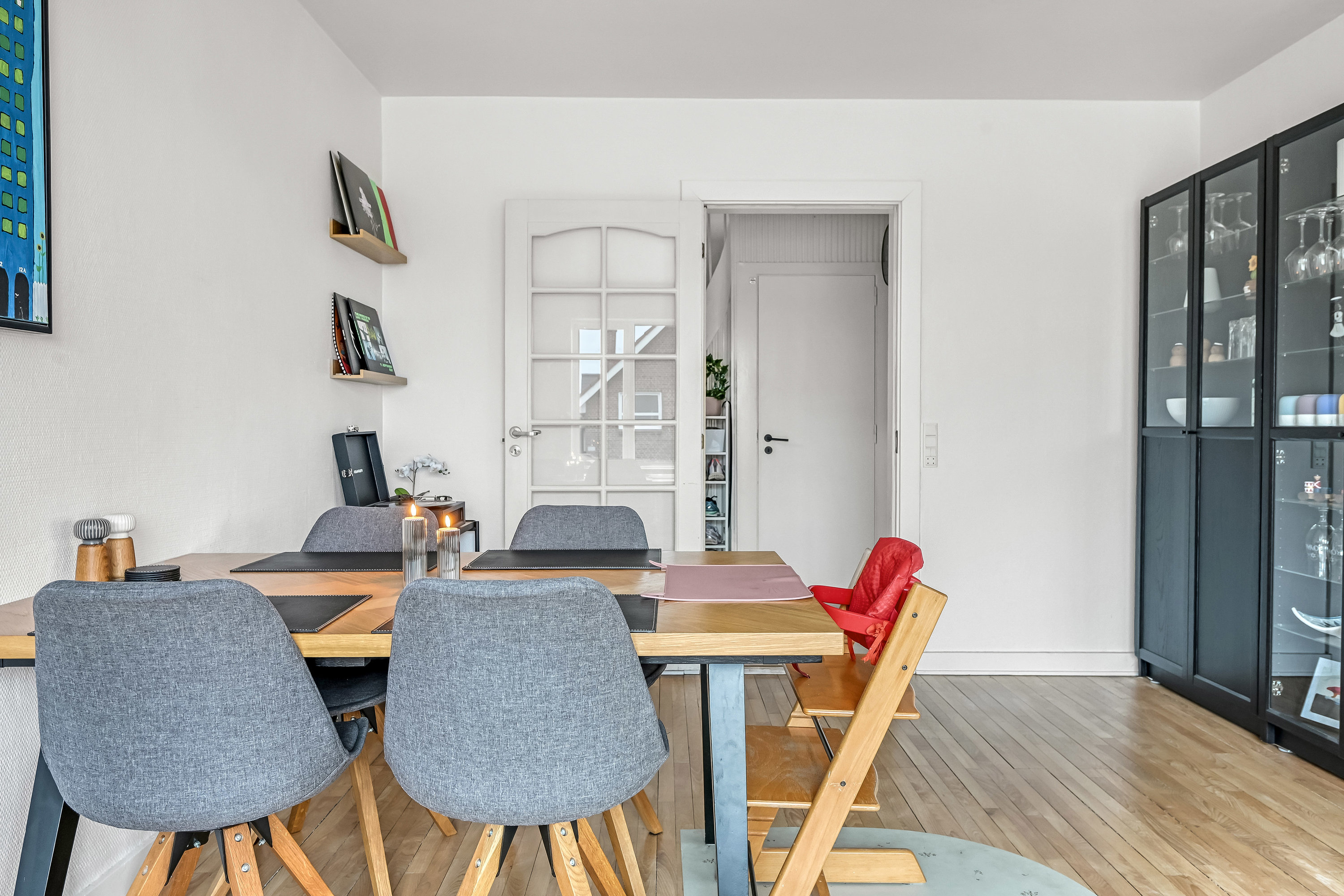 Fremhævet stue billede i fuldskærmstilstand. Billede af Jagtvej 2, 7200 Grindsted