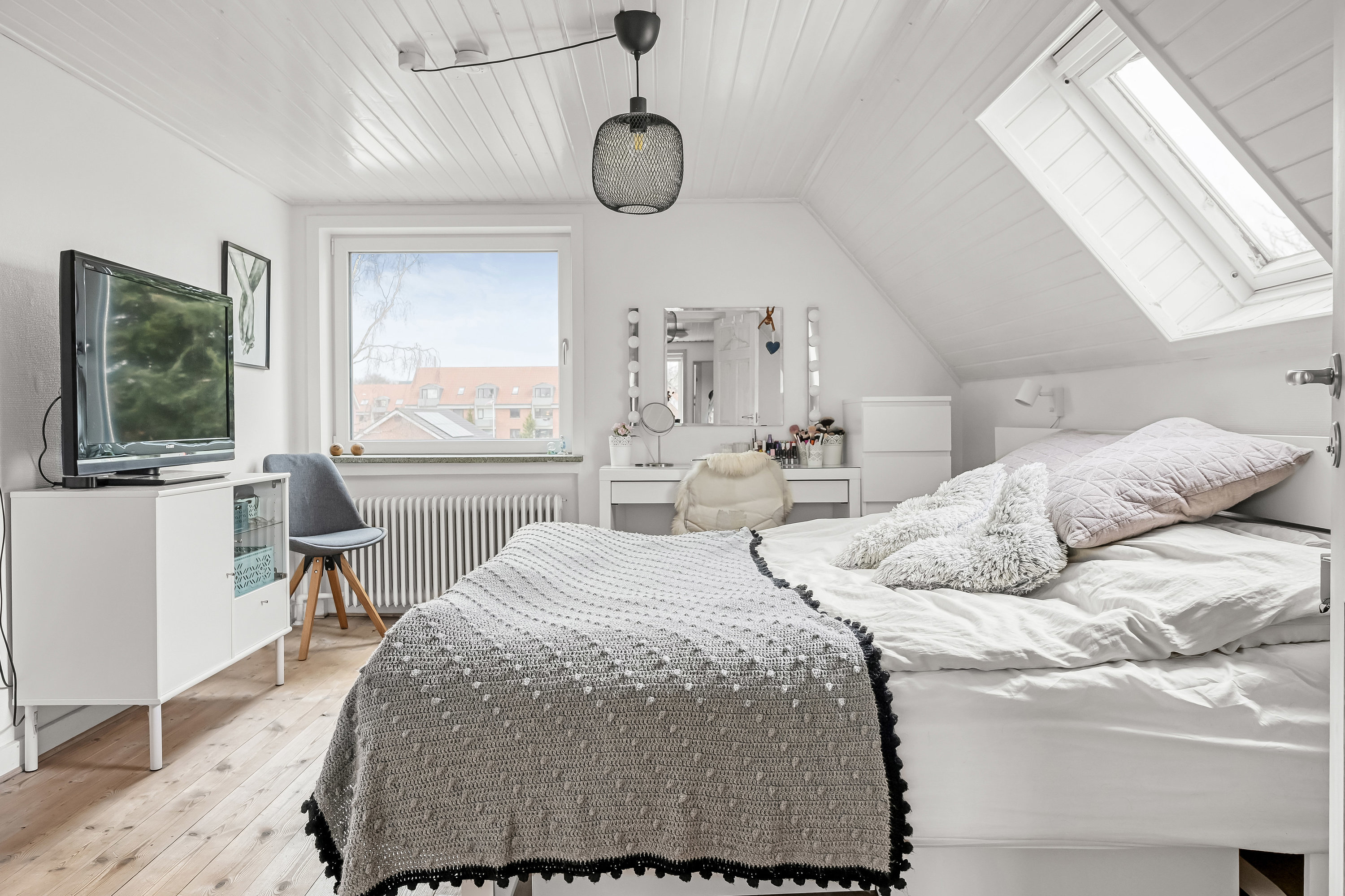 Fremhævet værelse billede i fuldskærmstilstand. Billede af Jagtvej 2, 7200 Grindsted