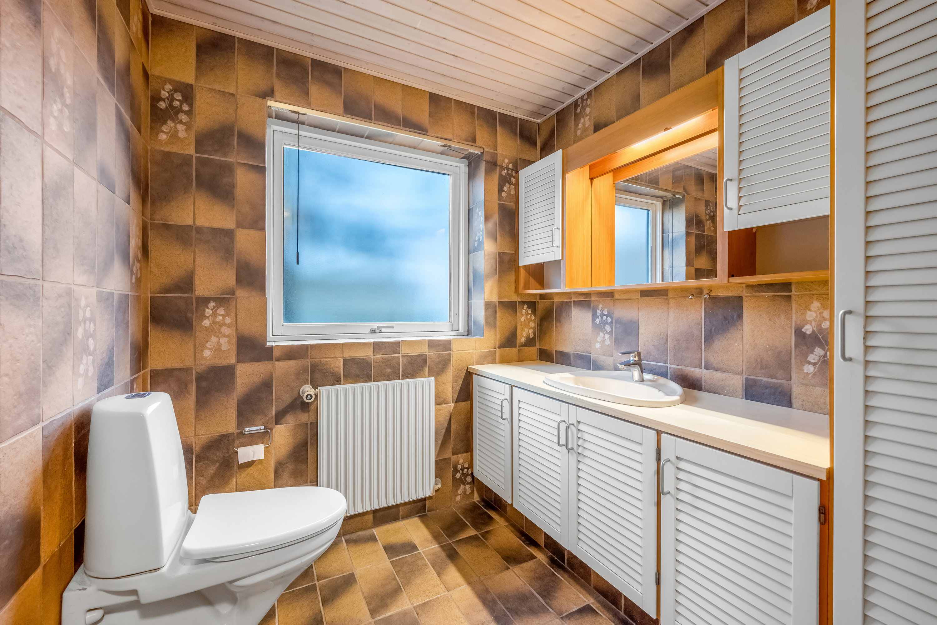 Fremhævet badeværelse billede i fuldskærmstilstand. Billede af Skovbrynet 9 og 11, Ølstrup, 6950 Ringkøbing